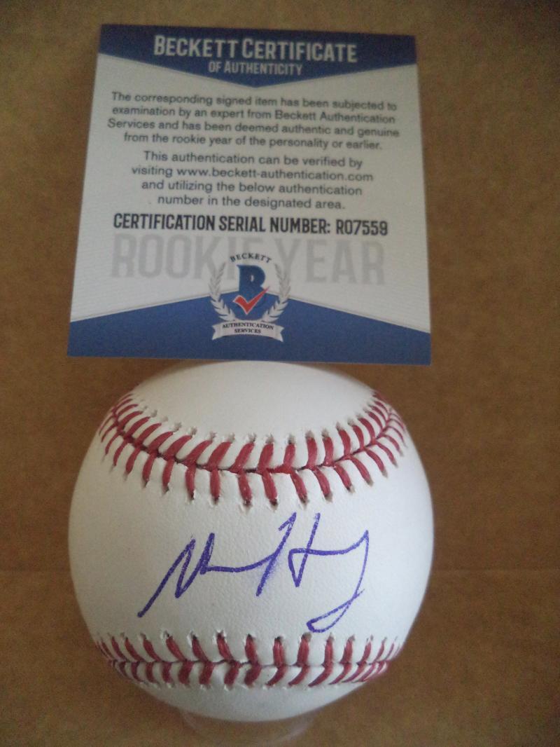 ADAM HASELEY PHILADELPHIA PHILLIES ROOKIE YEAR SIGNED ML BASEBALL BECKETT R07559
