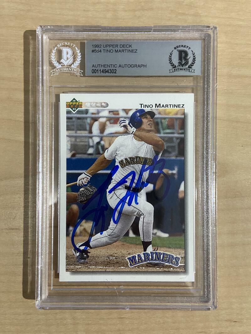 1992 UPPER DECK TINO MARTINEZ MARINERS SIGNED CARD BECKETT AUTHENTIC AUTO