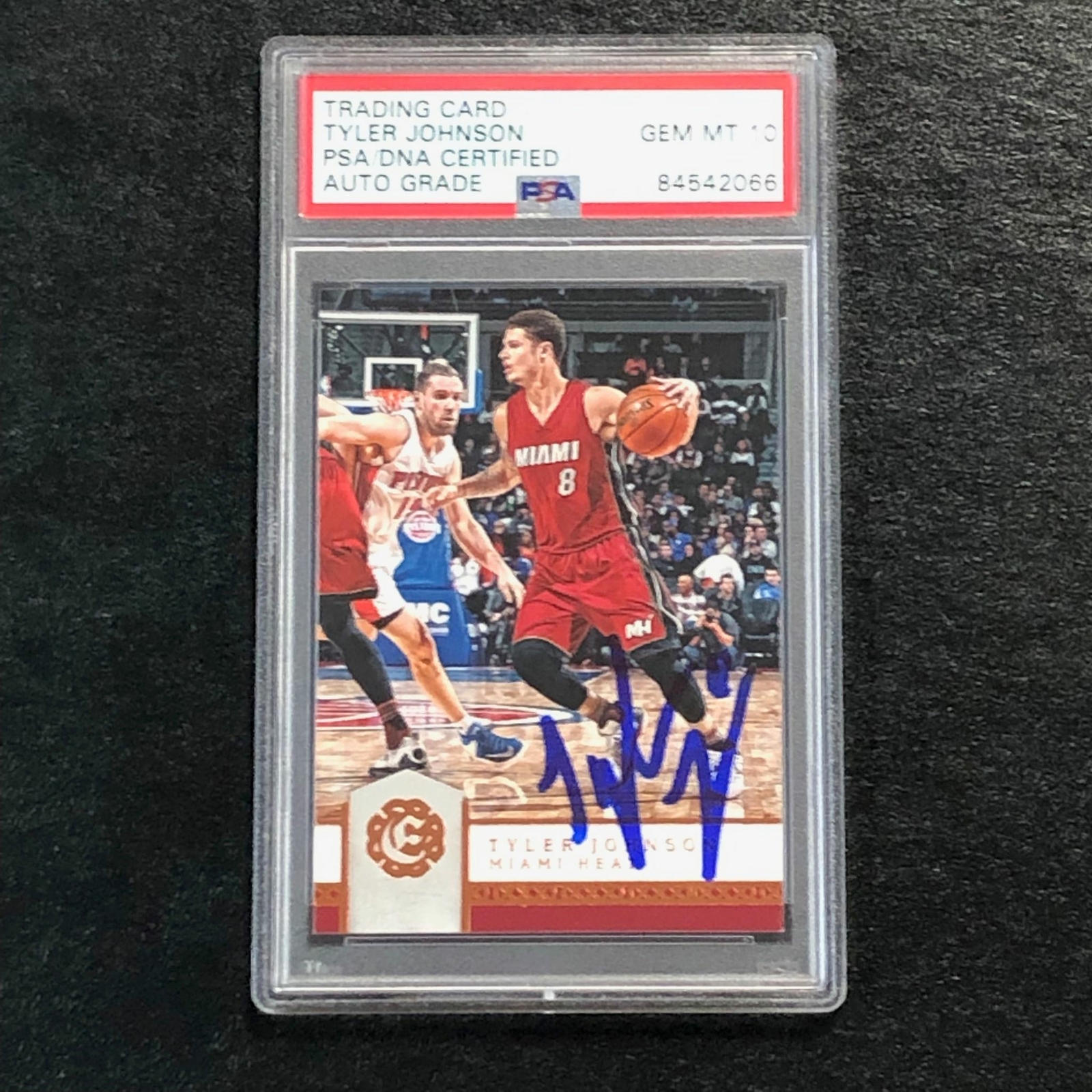 2016-17 Panini Excalibur #94 Tyler Johnson Signed Card AUTO 10 PSA Slabbed Heat
