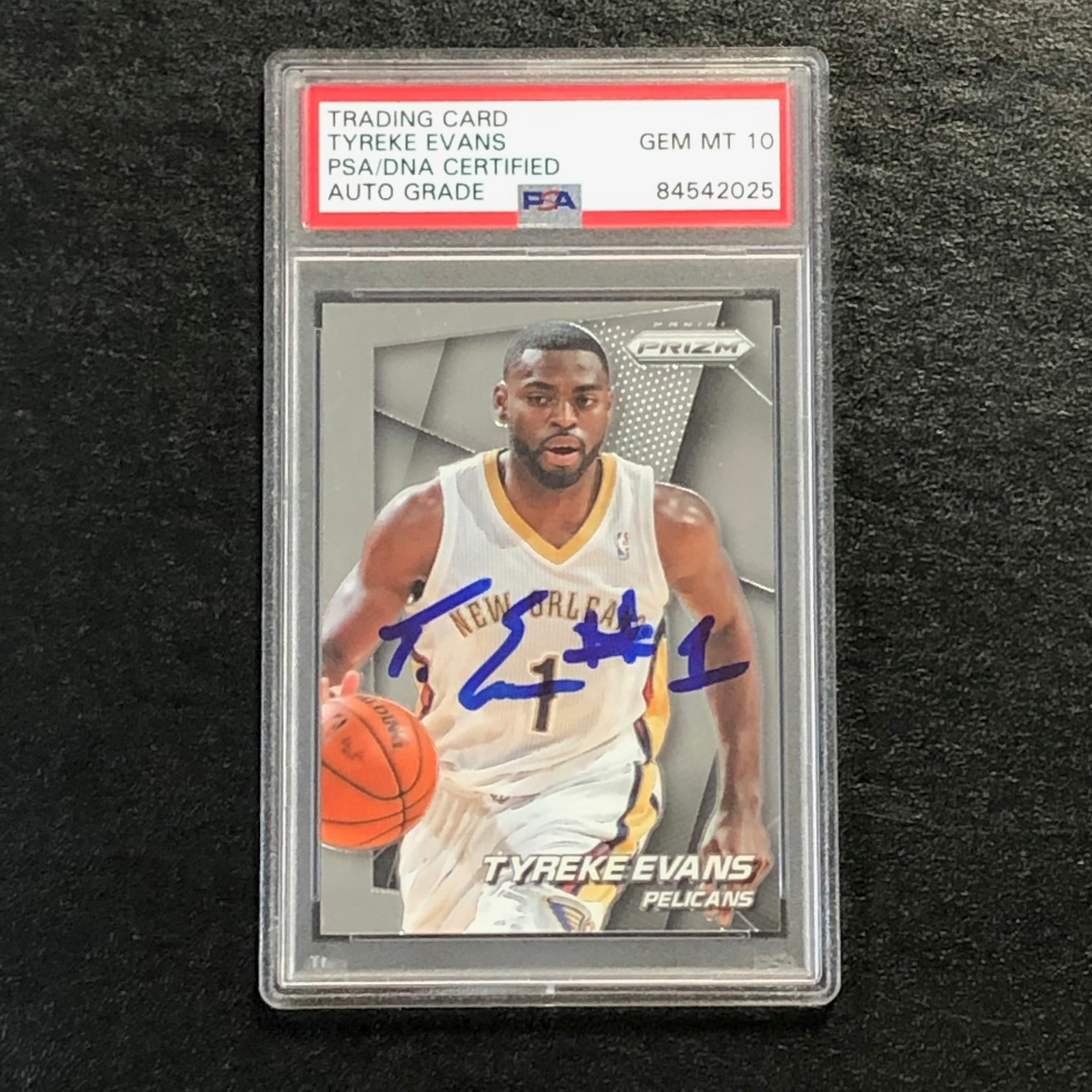 2014-15 Panini Prizm #104 Tyreke Evans Signed Card AUTO 10 PSA Slabbed Pelicans
