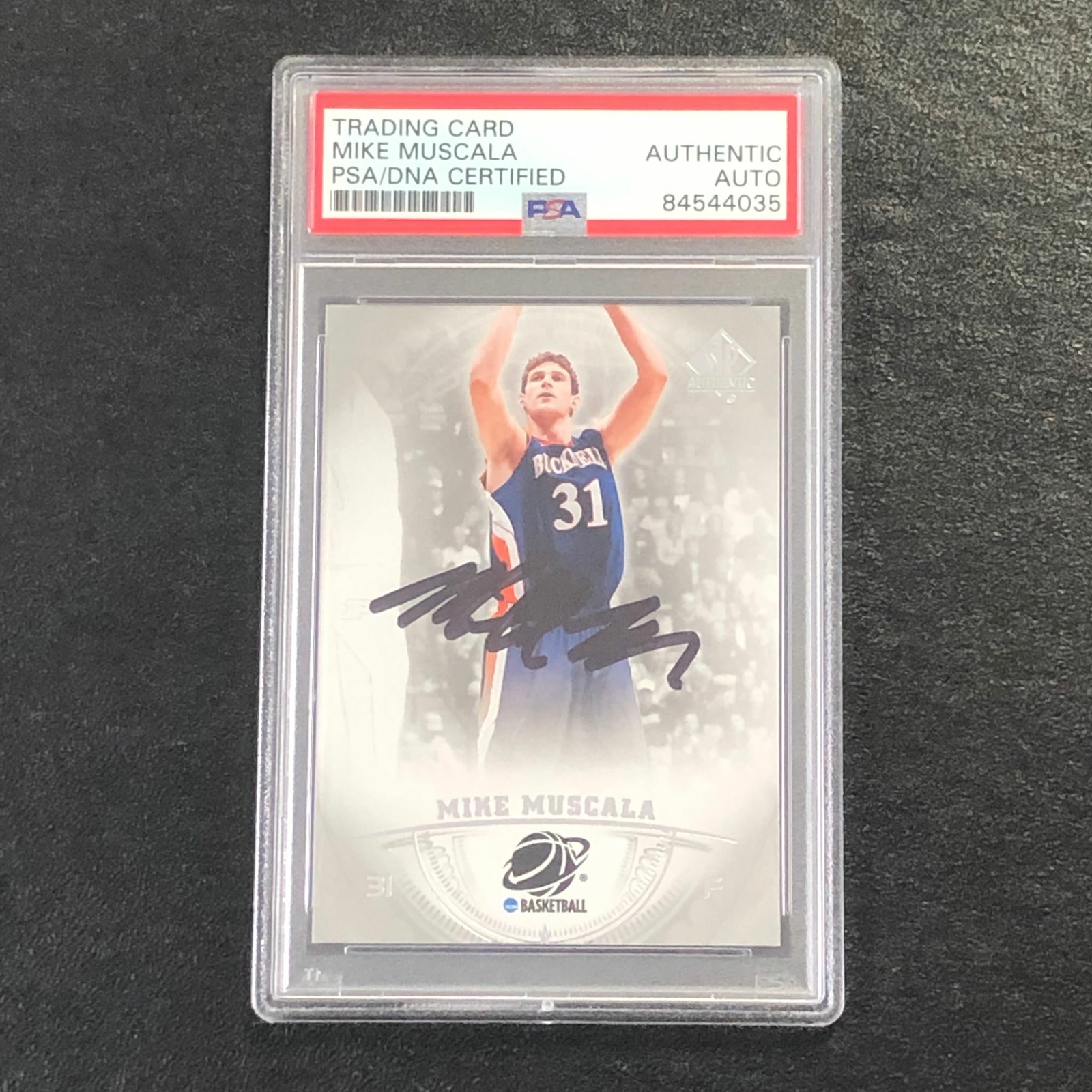 2013-14 SP Authentic #41 Mike Muscala Signed Card AUTO PSA Slabbed

