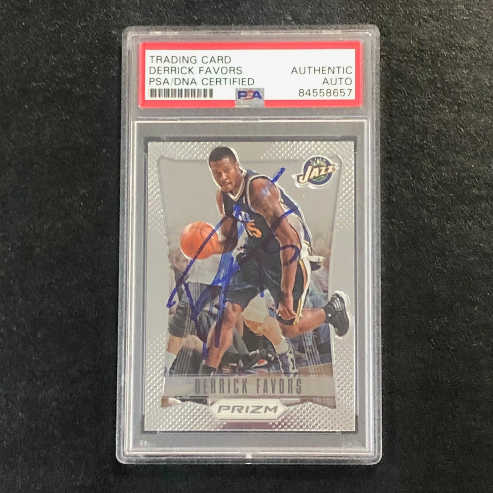 2012-13 Panini Prizm #105 Derrick Favors Signed Card AUTO PSA Slabbed Jazz
