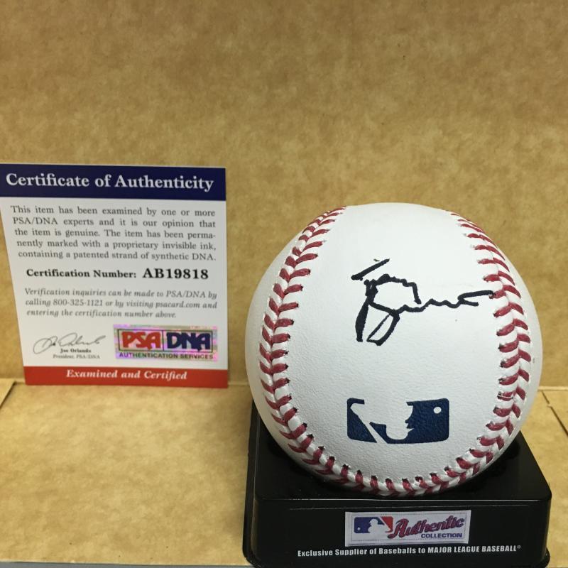 TONY BENNETT SINGER SIGNED IN SHARPIE M.L. SIGNED BASEBALL PSA AB19818

