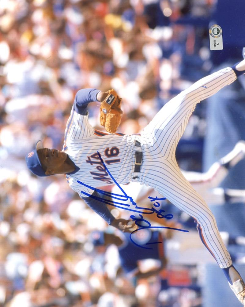 DOC GOODEN NEW YORK METS SIGNED AUTOGRAPHED 85 CY MLB HOLOGRAM PITCHING
