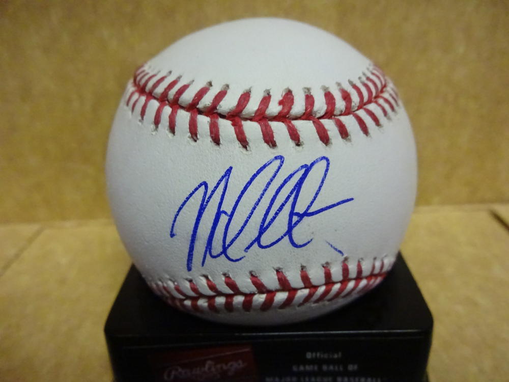 MIKE GALLEGO YANKEES/A'S SIGNED M.L. BASEBALL W/COA
