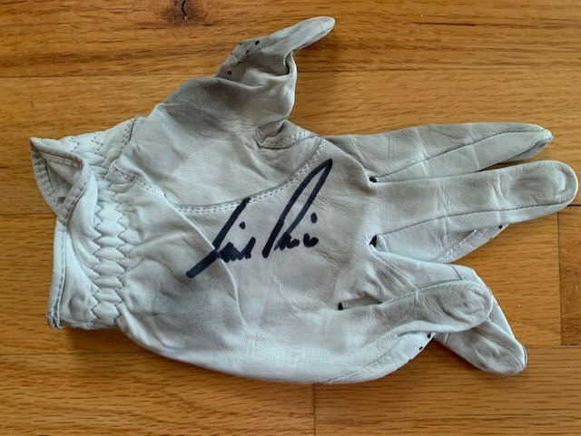 NICK PRICE HAND SIGNED USED GOLF GLOVE+COA THREE-TIME MAJOR CHAMPION COLLECTIBLE MEMORABILIA