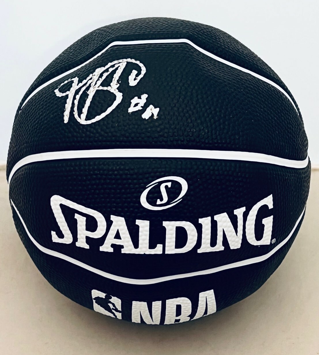 OPENS IN NEW WINDOW OR TAB
THEO MALEDON OKLAHOMA CITY THUNDER SIGNED NBA MINI BASKETBALL BALL AUTOGRAPHED COLLECTIBLE MEMORABILIA