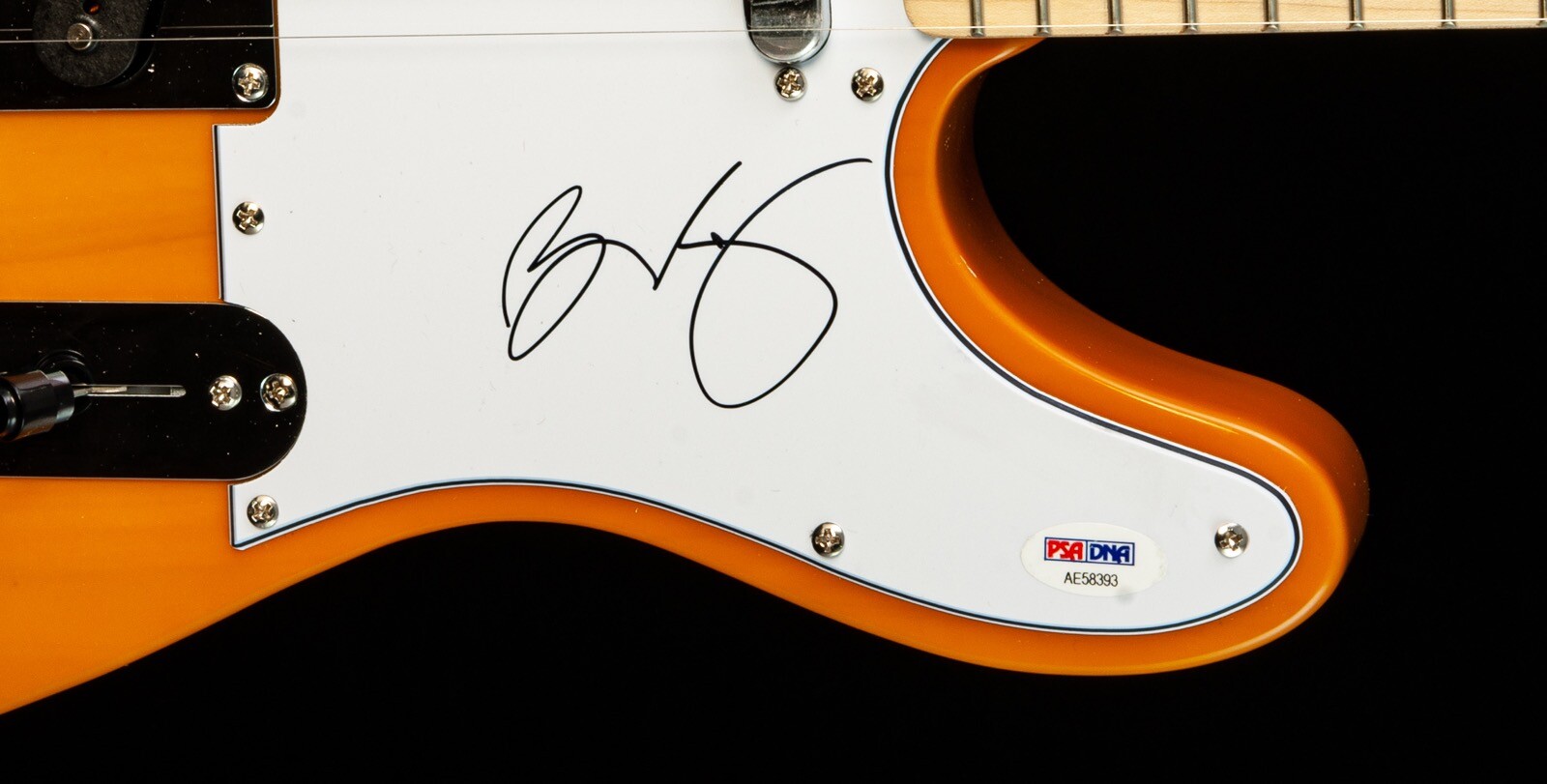 BRAD PAISLEY SIGNED FENDER TELECASTER GUITAR PSA AE58393
