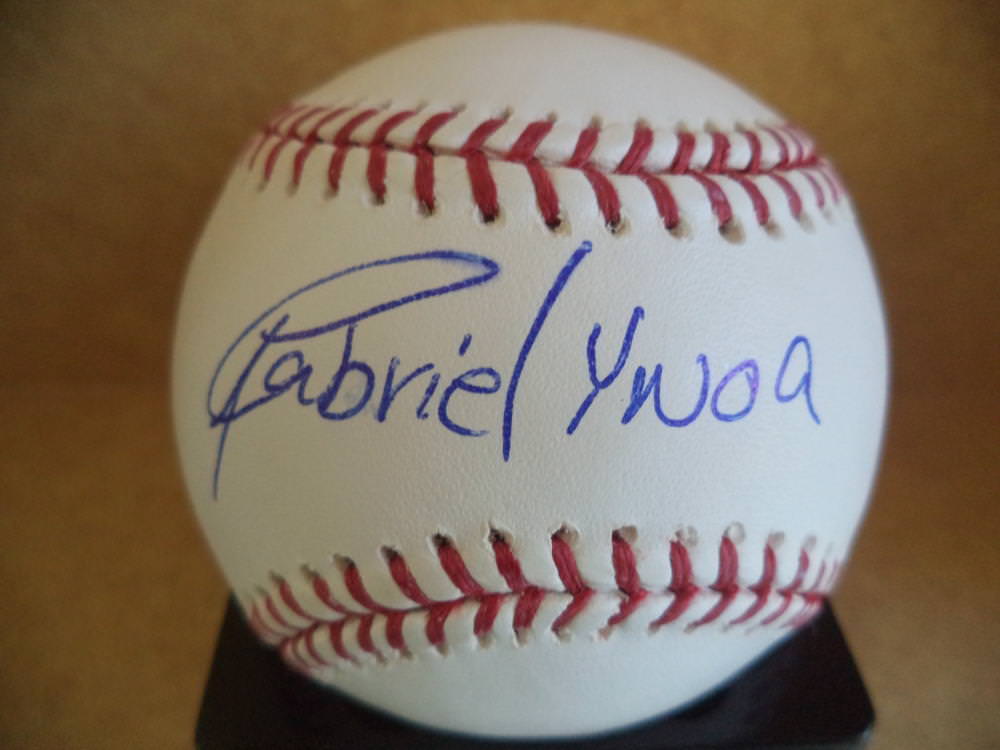 GABRIEL YNOA BALTIMORE ORIOLES SIGNED AUTOGRAPHED M.L. BASEBALL W/COA
