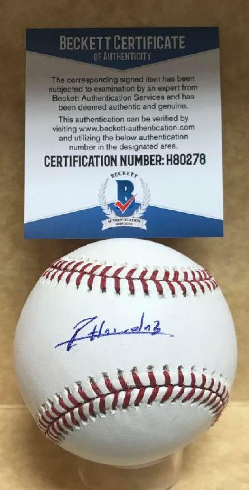 RONALDO HERNANDEZ TAMPA BAY RAYS ROOKIE YEAR SIGNED M.L. BASEBALL BECKETT H80278
