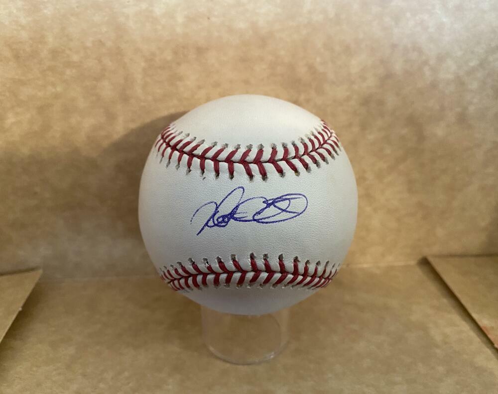 MATT CLEMENT CUBS/RED SOX SIGNED AUTOGRAPHED M.L. BASEBALL W/ COA
