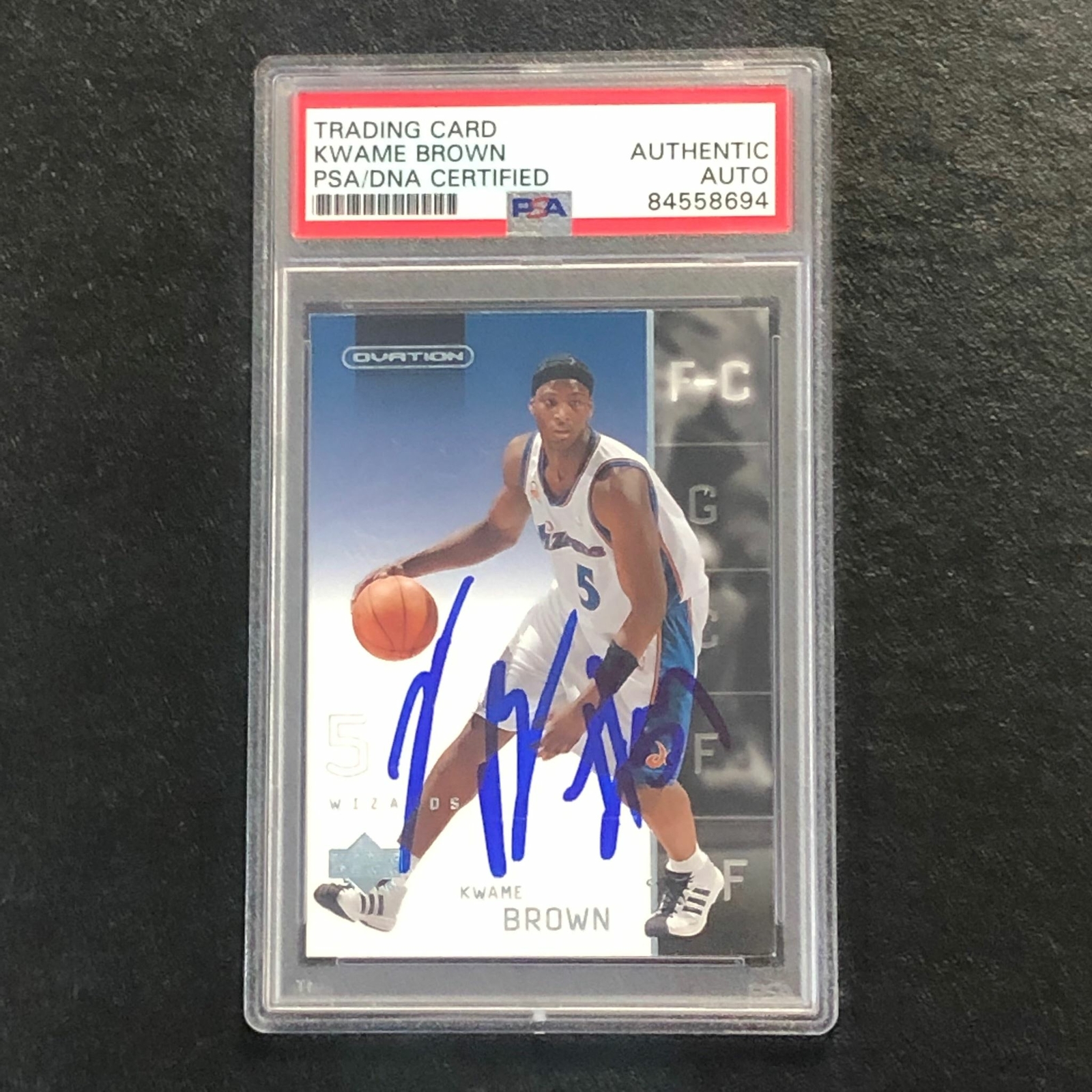 2002 Upper Deck OVATION #90 Kwame Brown Signed Card AUTO PSA Slabbed Wizards
