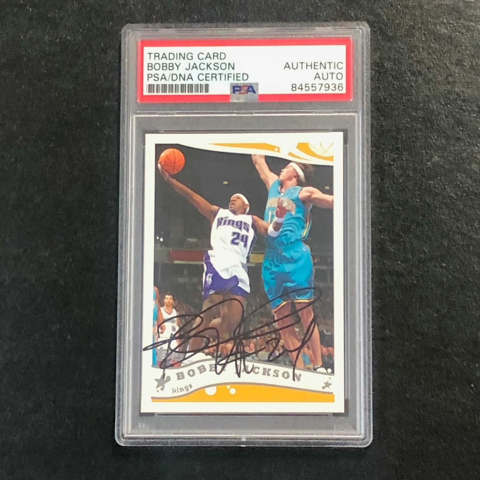 2005-06 Topps #97 Bobby Jackson Signed Card AUTO PSA Slabbed Kings
