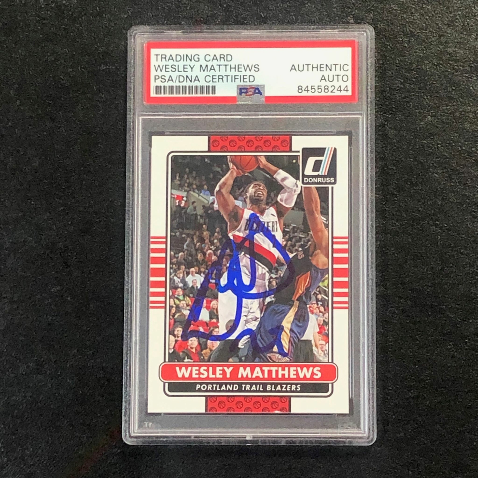 2014-15 Donruss #56 Wesley Matthews Signed Card AUTO PSA Slabbed Trailblazers
