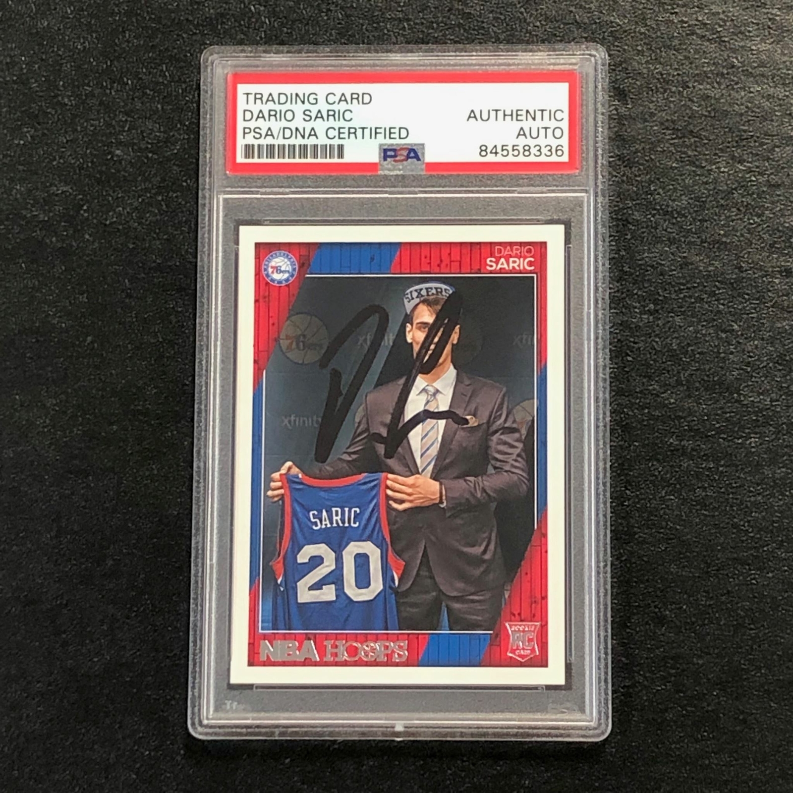 2016-17 NBA Hoops #299 Dario Saric Signed Card AUTO PSA Slabbed RC 76ers