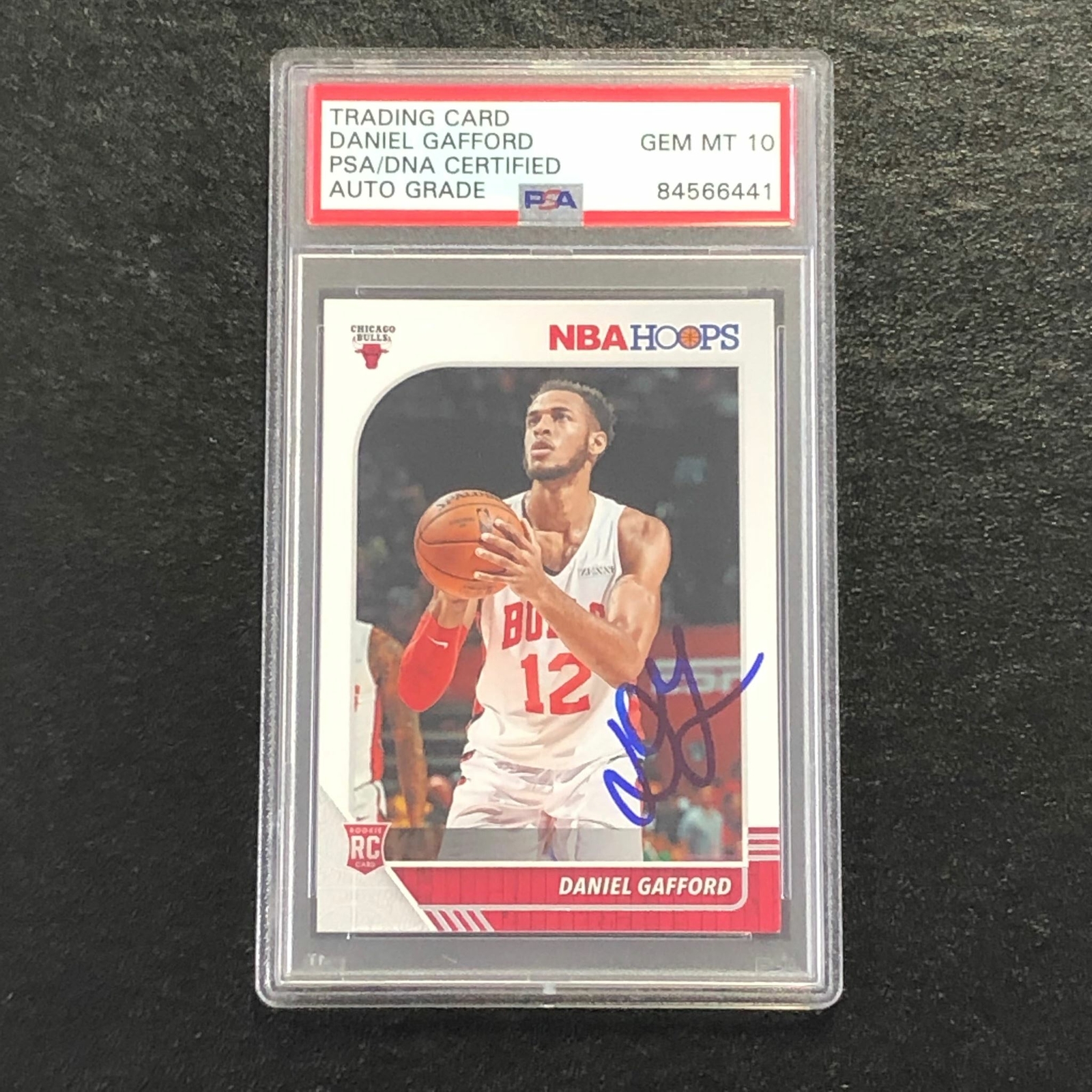 2019-20 NBA Hoops #243 Daniel Gafford Signed Card AUTO 10 PSA Slabbed RC Bulls