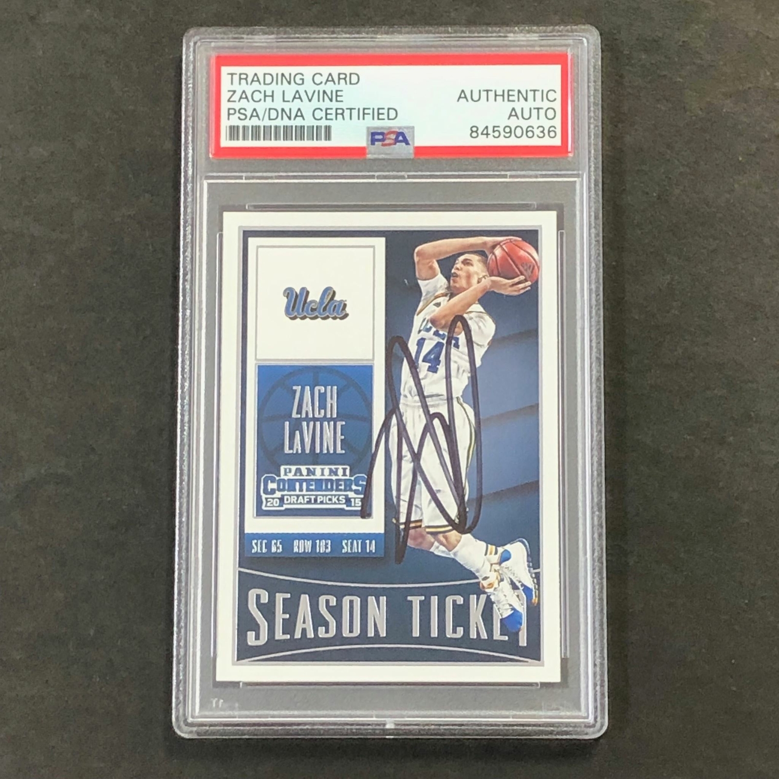 2015-16 Contenders Draft Picks #99 Zach LaVine Signed Card AUTO PSA Slabbed UCLA