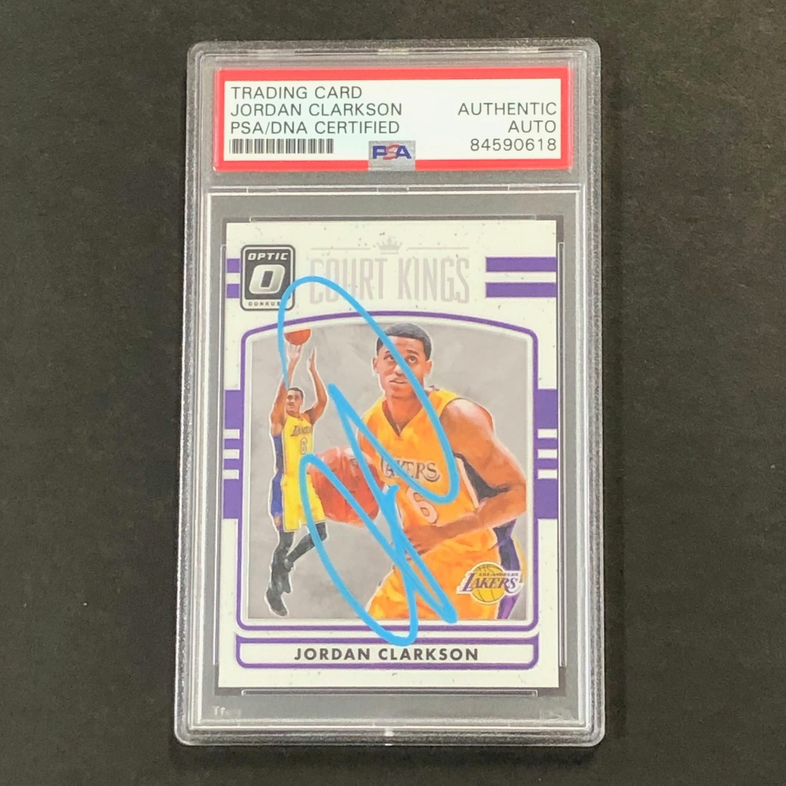 2016-17 Donruss Optic Court Kings #36 Jordan Clarkson Signed Card AUTO PSA Slabb