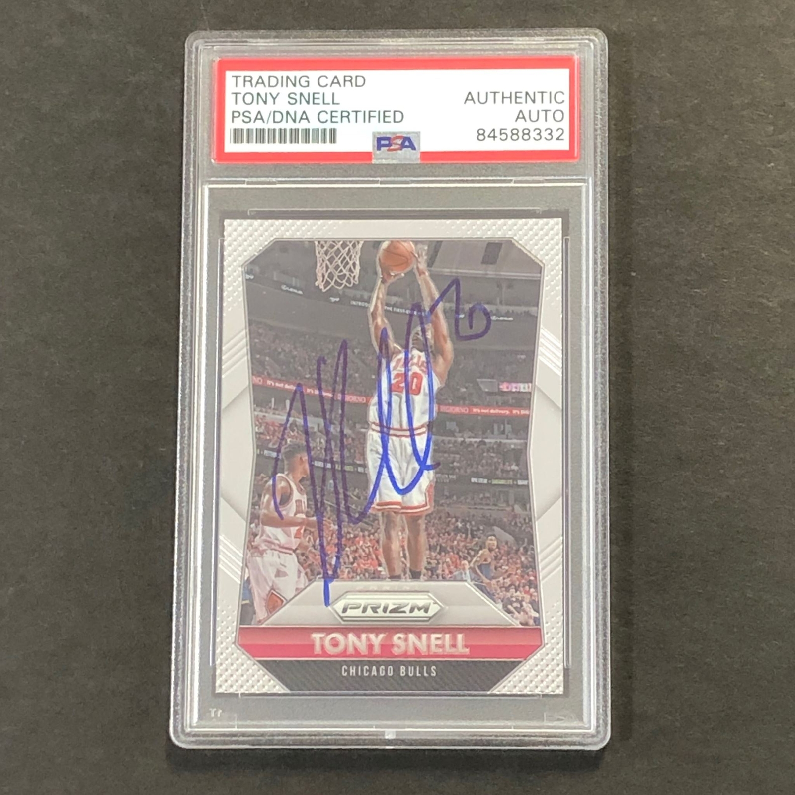 2015-16 Panini Prizm #173 Tony Snell Signed Card AUTO PSA Slabbed Bulls