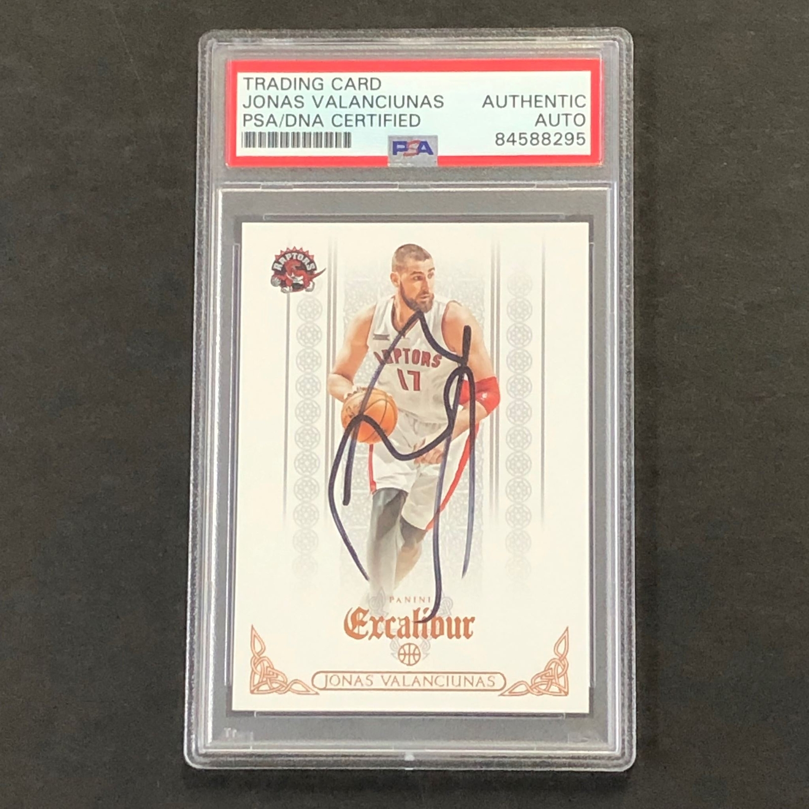 2014-15 Panini Excalibur #14 Jonas Valanciunas Signed Card AUTO PSA Slabbed Toro