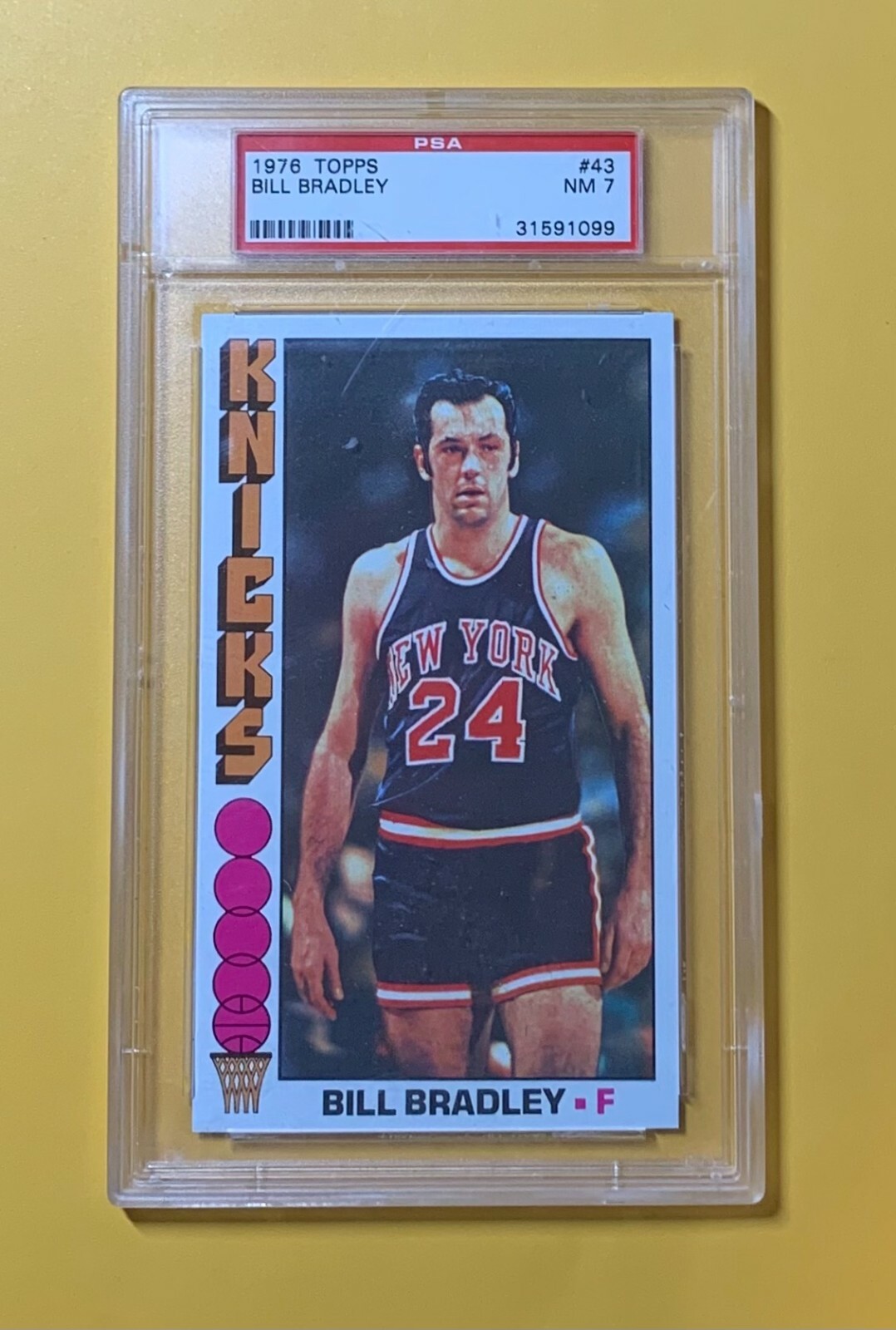 1976 TOPPS BILL BRADLEY #43 KNICKS NM PSA 7 COLLECTIBLE MEMORABILIA