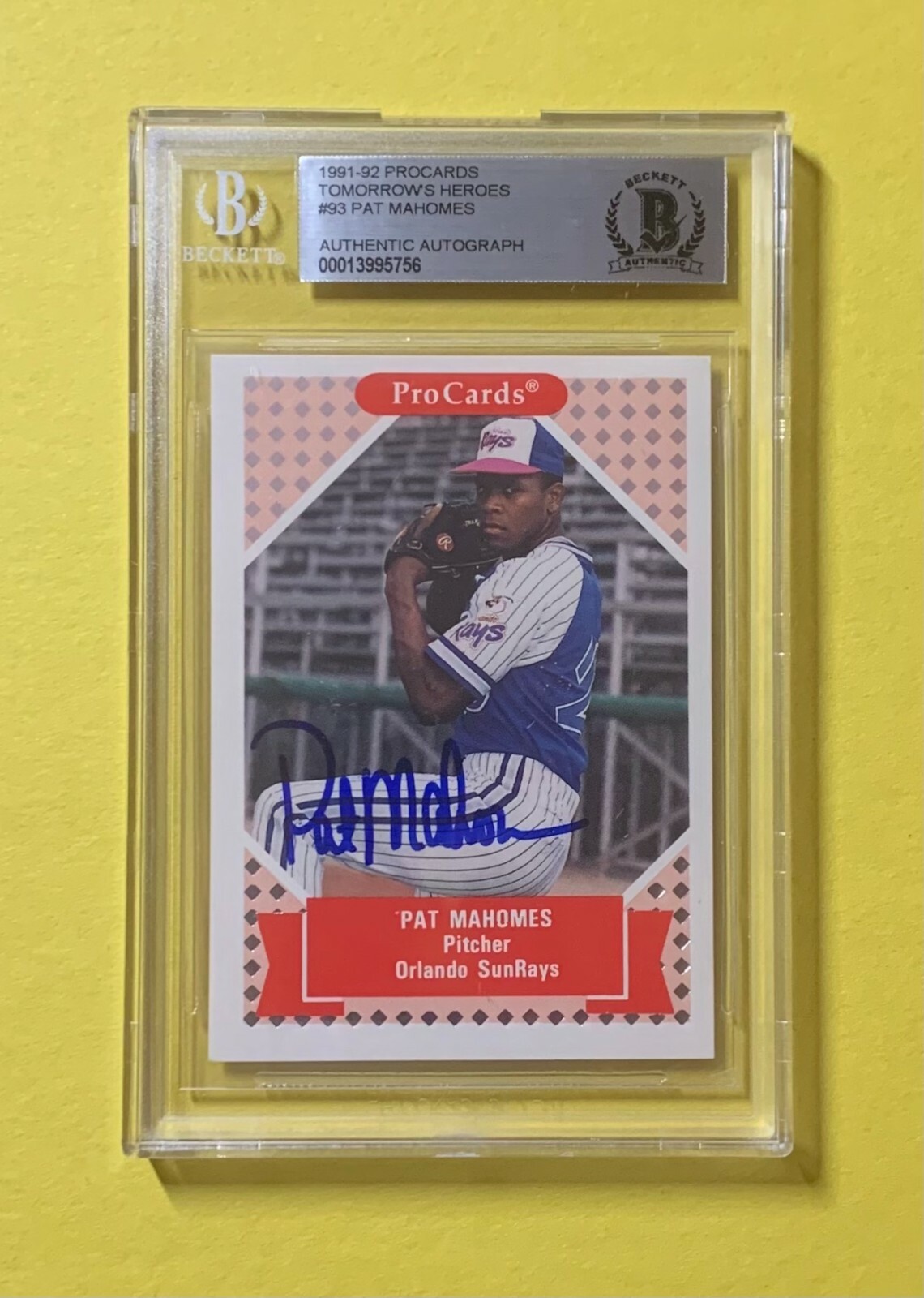1992 PRO CARDS PAT MAHOMES #93 AUTHENTIC AUTO BECKETT CERTIFIED
