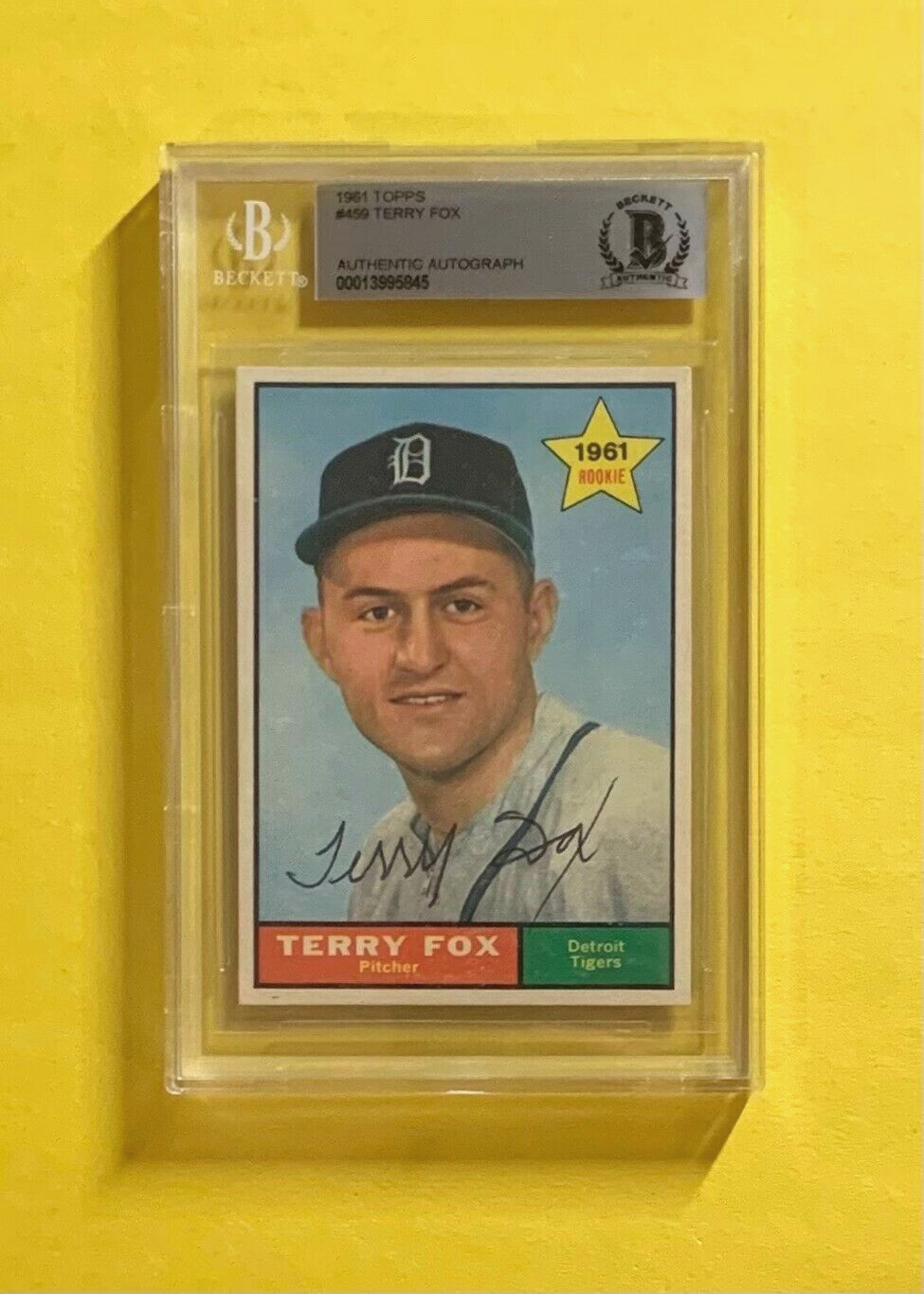 1961 TOPPS TERRY FOX #459 AUTHENTIC AUTO BECKETT CERTIFIED TIGERS COLLECTIBLE MEMORABILIA