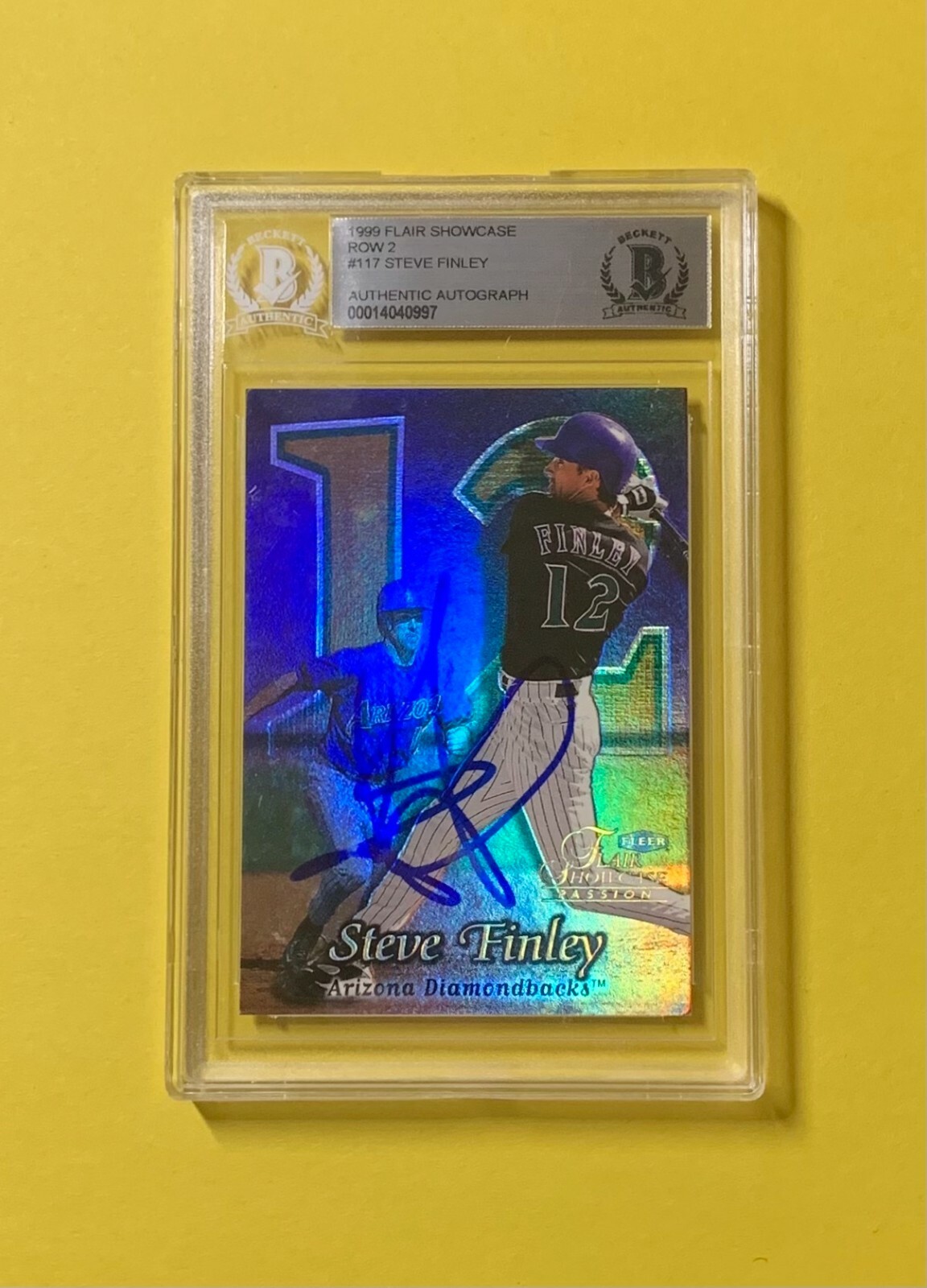 1999 FLAIR SHOWCASE STEVE FINLEY #117 AUTHENTIC AUTO BECKETT CERTIFIED D-BACKS
