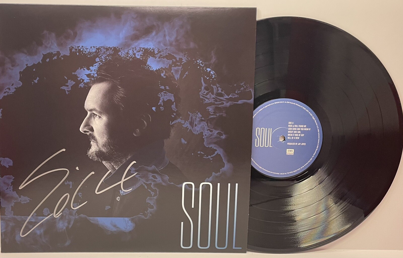 ERIC CHURCH Signed 12x12 Black Album LP 