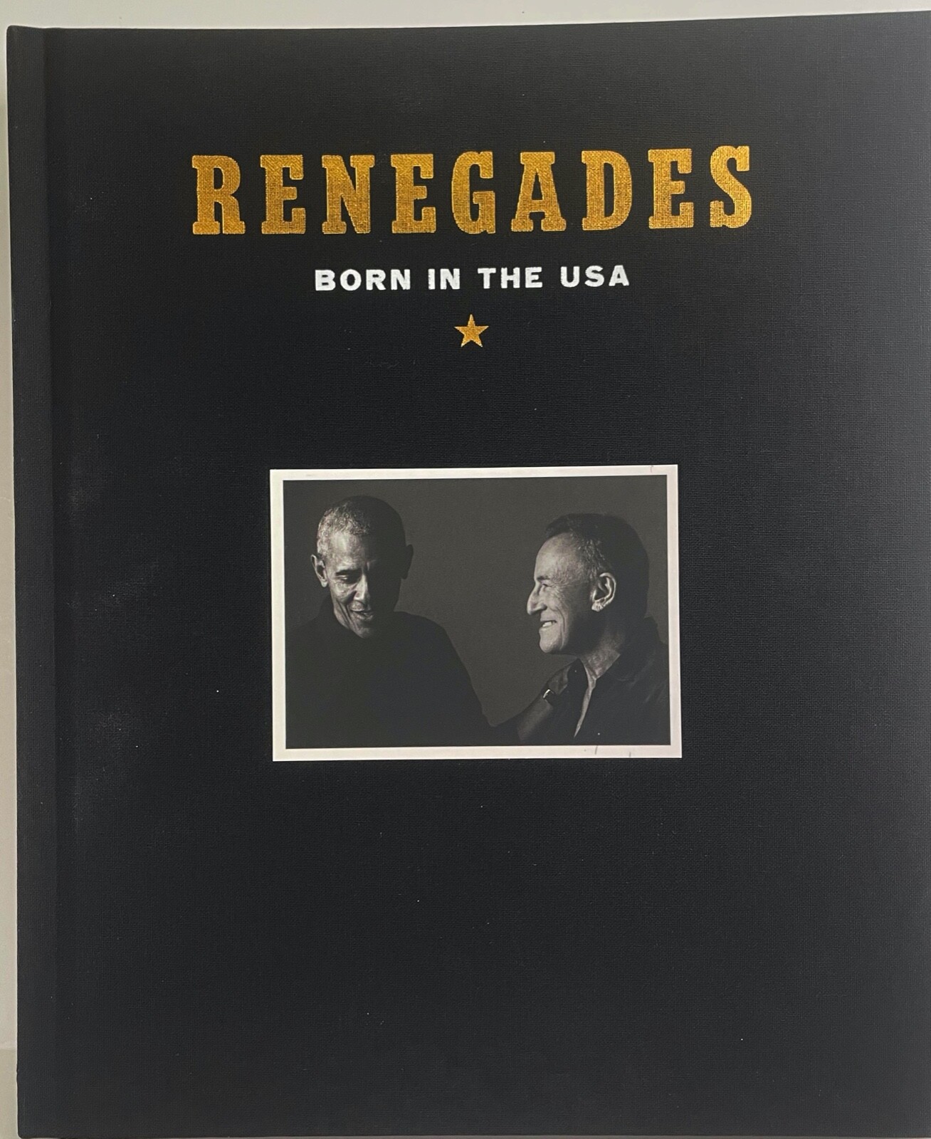 BARACK OBAMA BRUCE SPRINGSTEIN SIGNED AUTO BOOK RENEGADES BORN IN THE USA JSA COLLECTIBLE MEMORABILIA