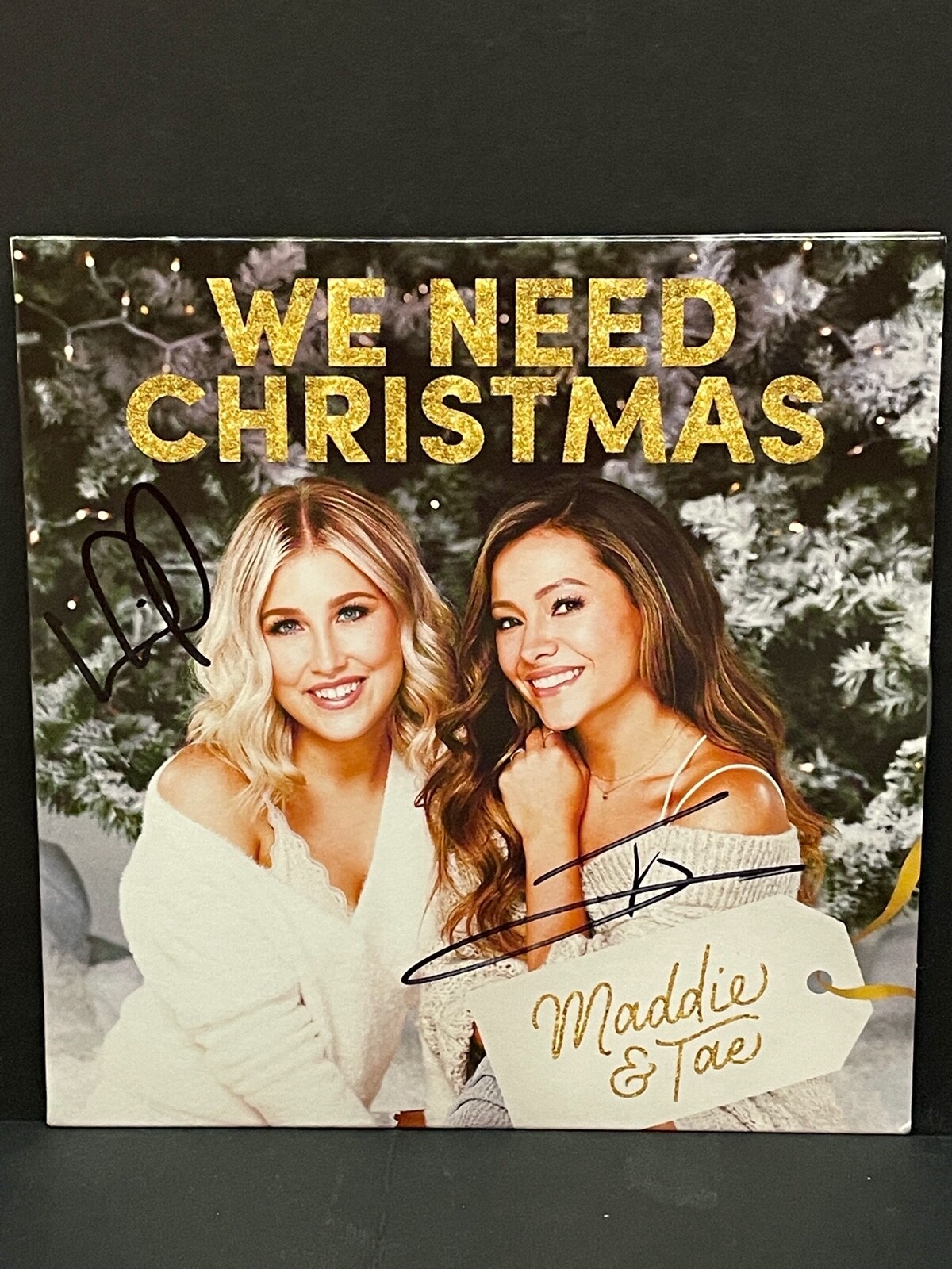 MADDIE AND TAE Signed Autograph CD And Christmas Card
