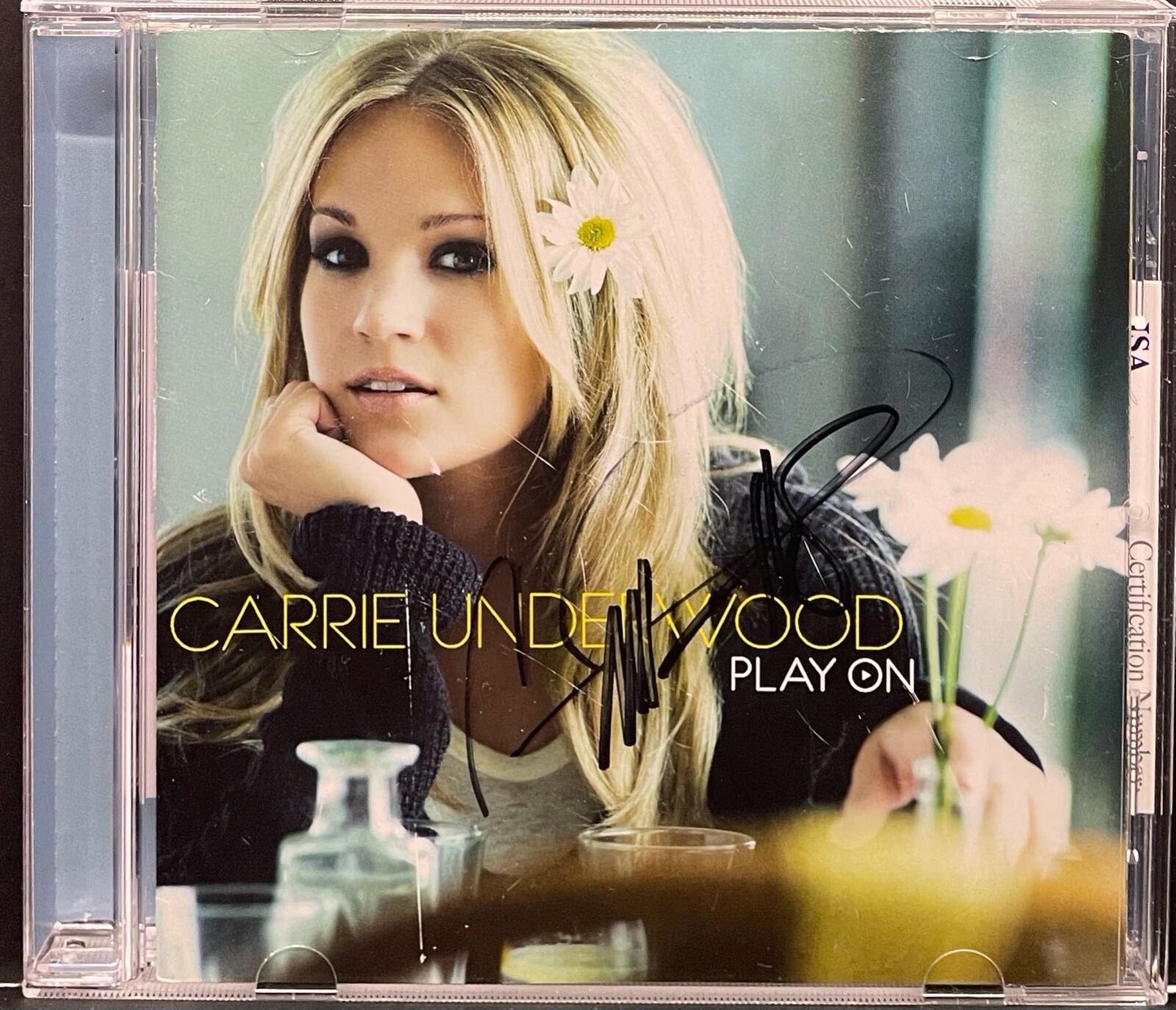 CARRIE UNDERWOOD SIGNED AUTOGRAPH “PLAY ON” CD JSA COA COLLECTIBLE MEMORABILIA
