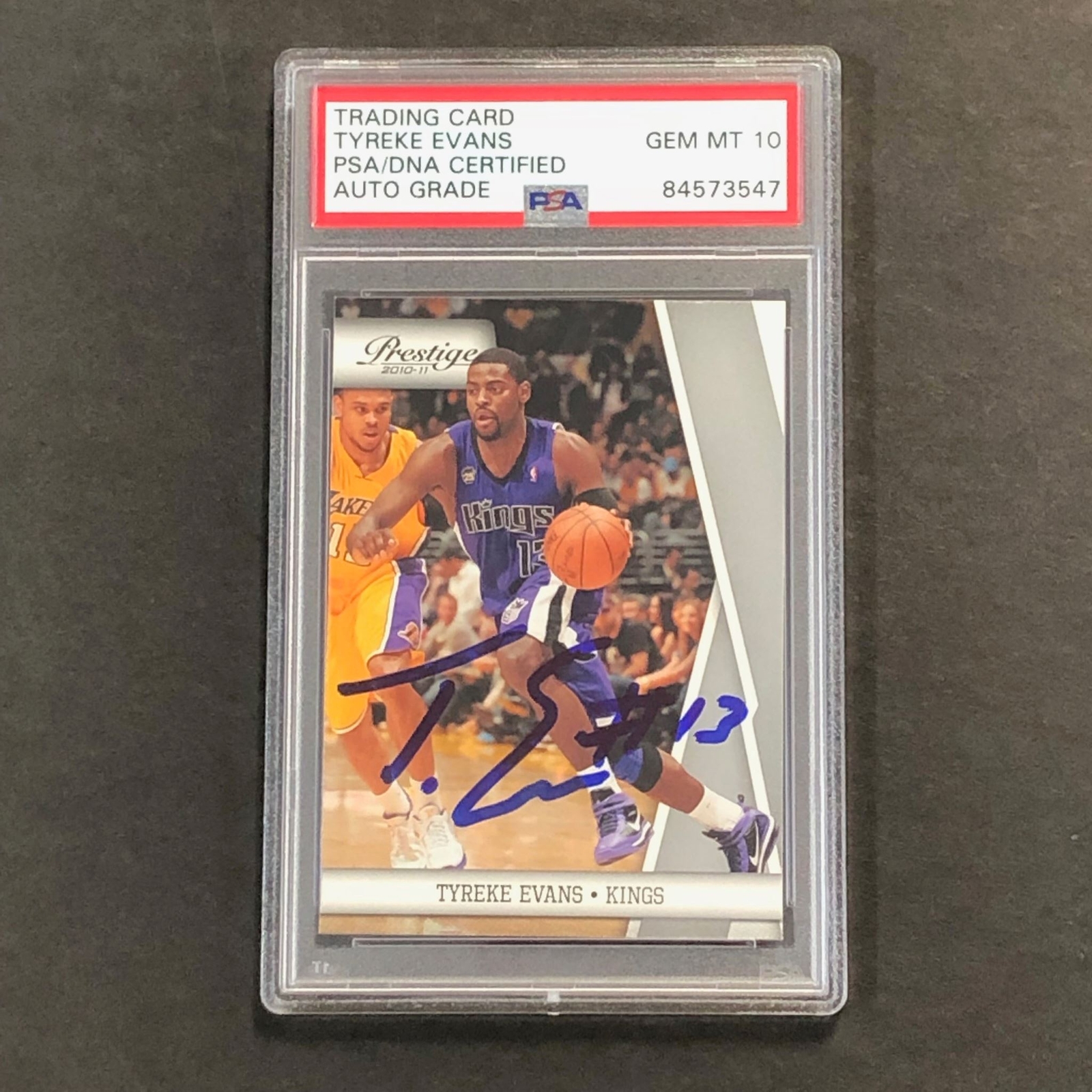 2010-11 Panini Prestige #104 Tyreke Evans Signed Card AUTO 10 PSA Slabbed Kings