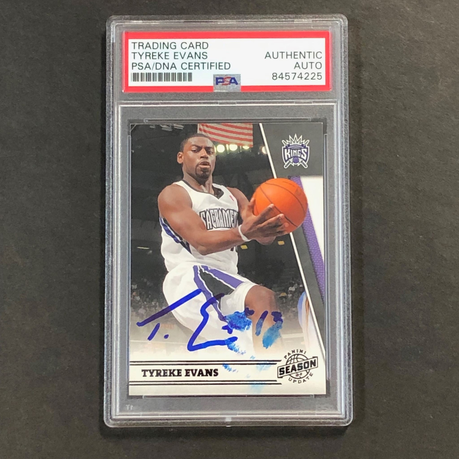 2010-11 Panini Season Update #190 Tyreke Evans Signed Card AUTO PSA Slabbed King