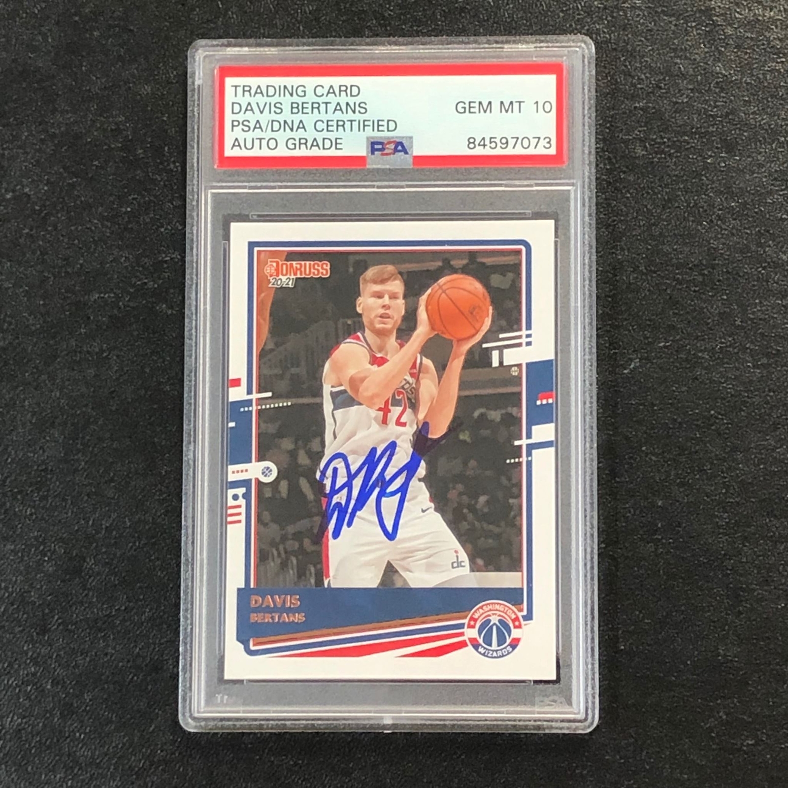 2020-21 Donruss #65 Davis Bertans Signed Card AUTO 10 PSA/DNA Slabbed Wizards