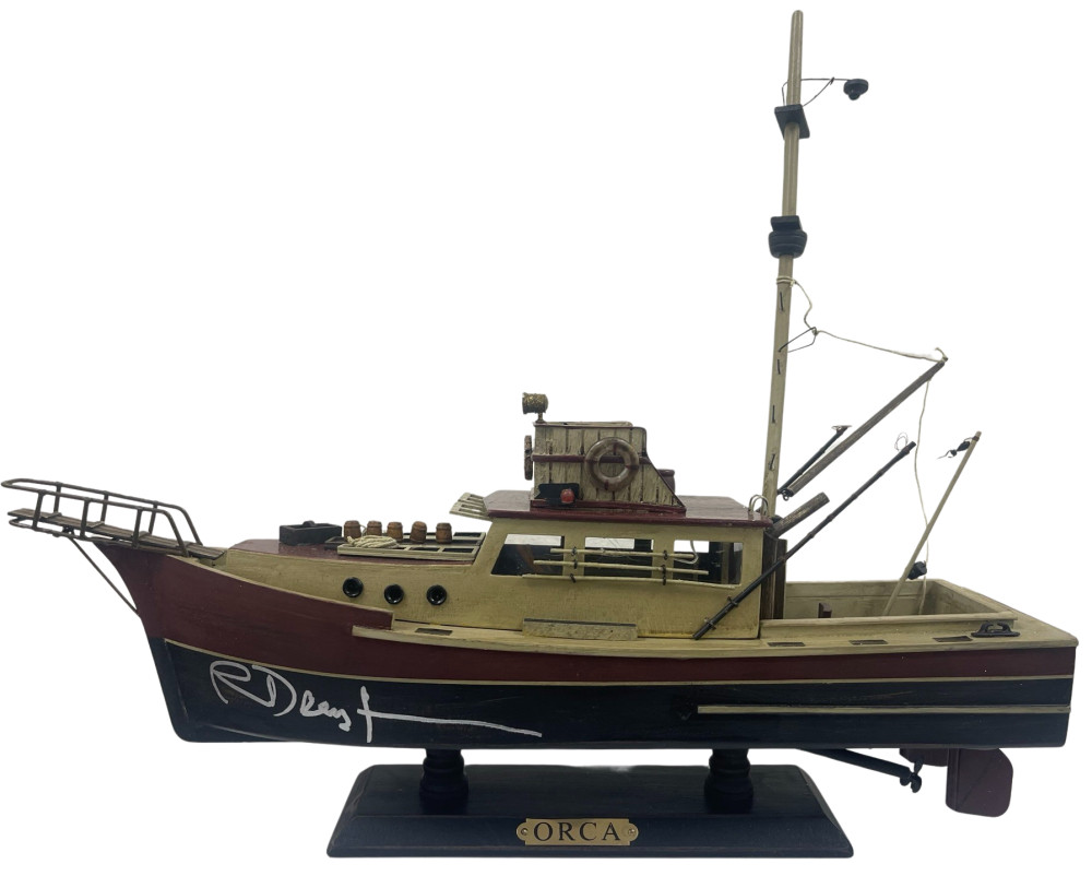 RICHARD DREYFUSS SIGNED WOODEN JAWS ORCA MODEL BOAT 20