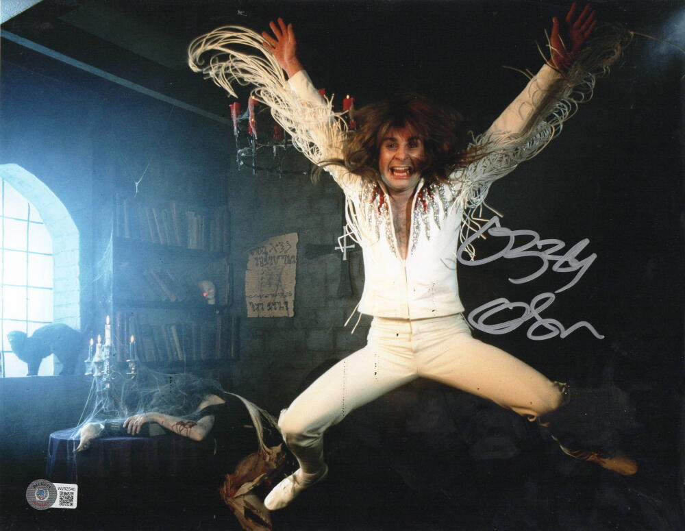 OZZY OSBOURNE SIGNED 11X14 PHOTO BLACK SABBATH AUTOGRAPH BECKETT WITNESS HOLO 15
