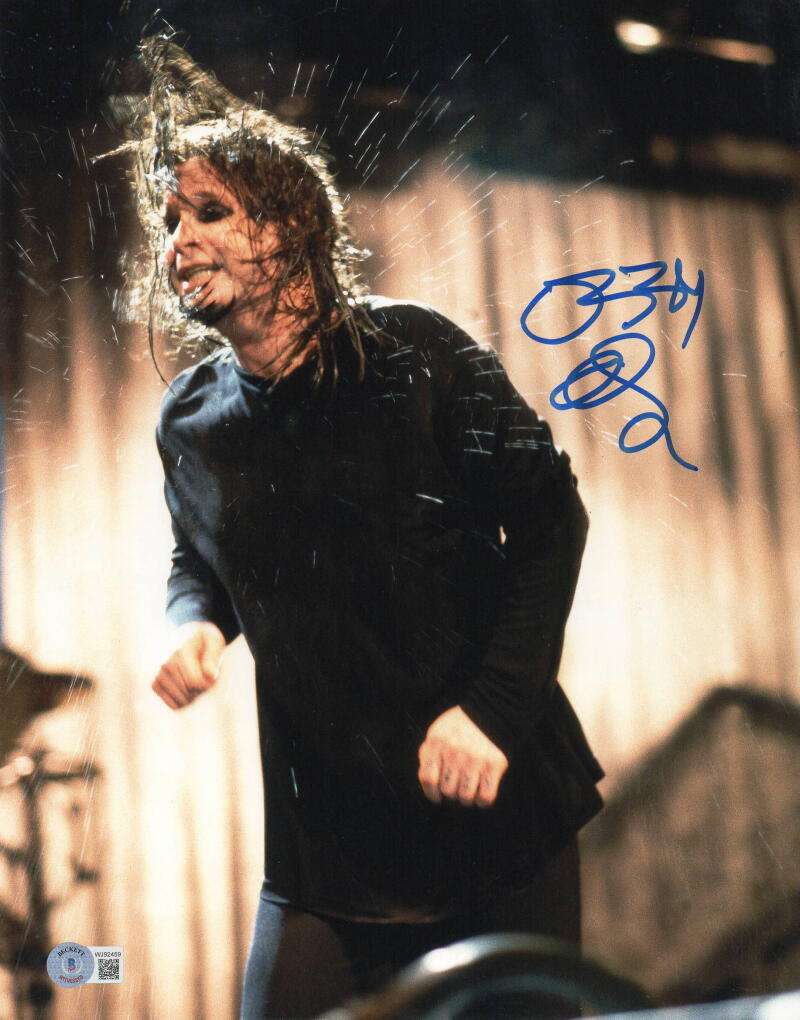 OZZY OSBOURNE SIGNED 11X14 PHOTO BLACK SABBATH AUTOGRAPH BECKETT WITNESS HOLO 36