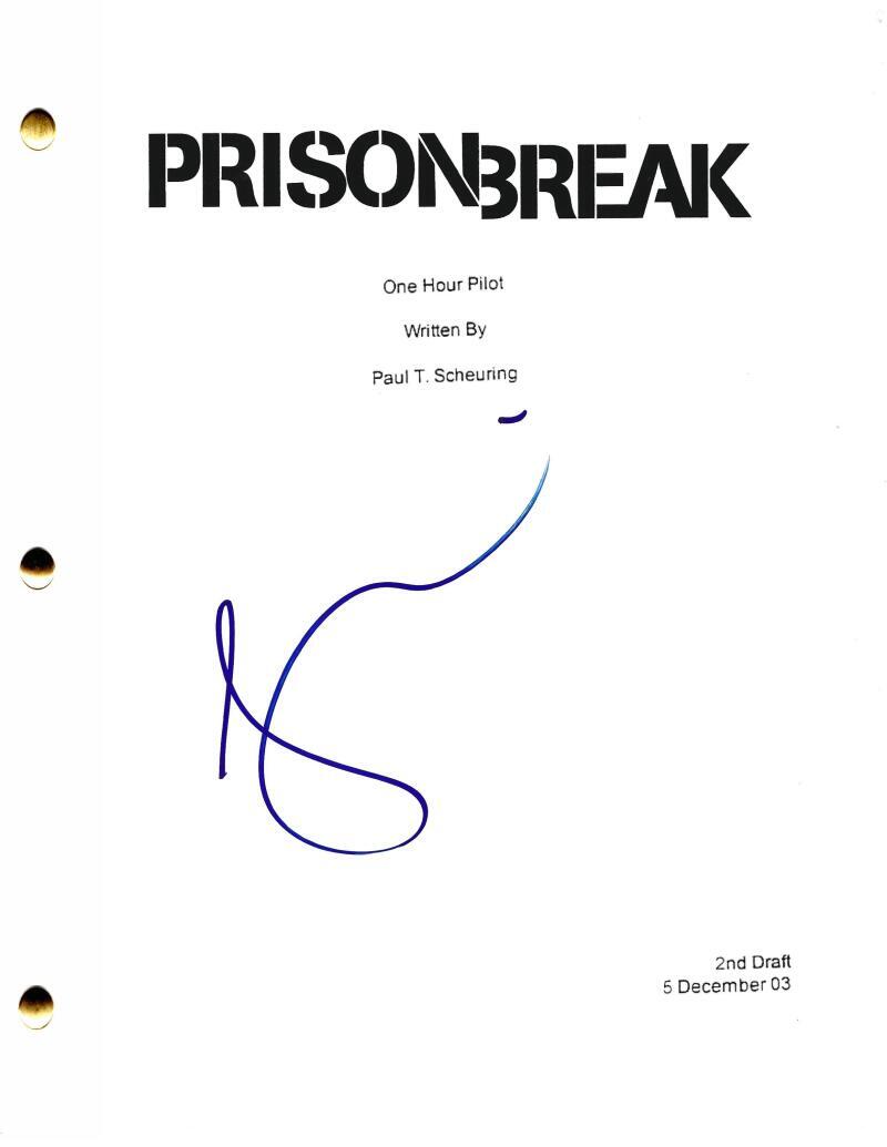 SARAH WAYNE CALLIES SIGNED PRISON BREAK PILOT SCRIPT AUTHENTIC AUTOGRAPH HOLO