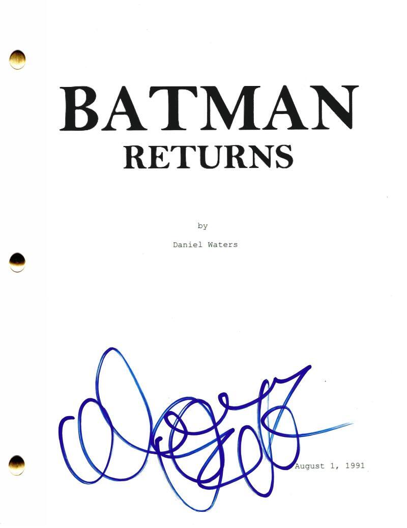 DANNY DEVITO SIGNED BATMAN RETURNS FULL SCRIPT AUTHENTIC AUTOGRAPH HOLOGRAM