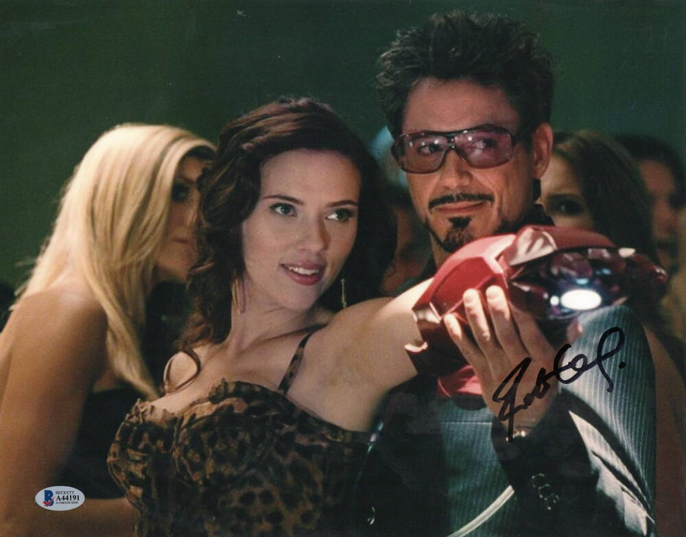 ROBERT DOWNEY JR SIGNED 11X14 PHOTO IRON MAN AUTHENTIC AUTOGAPH BECKETT LOA 3