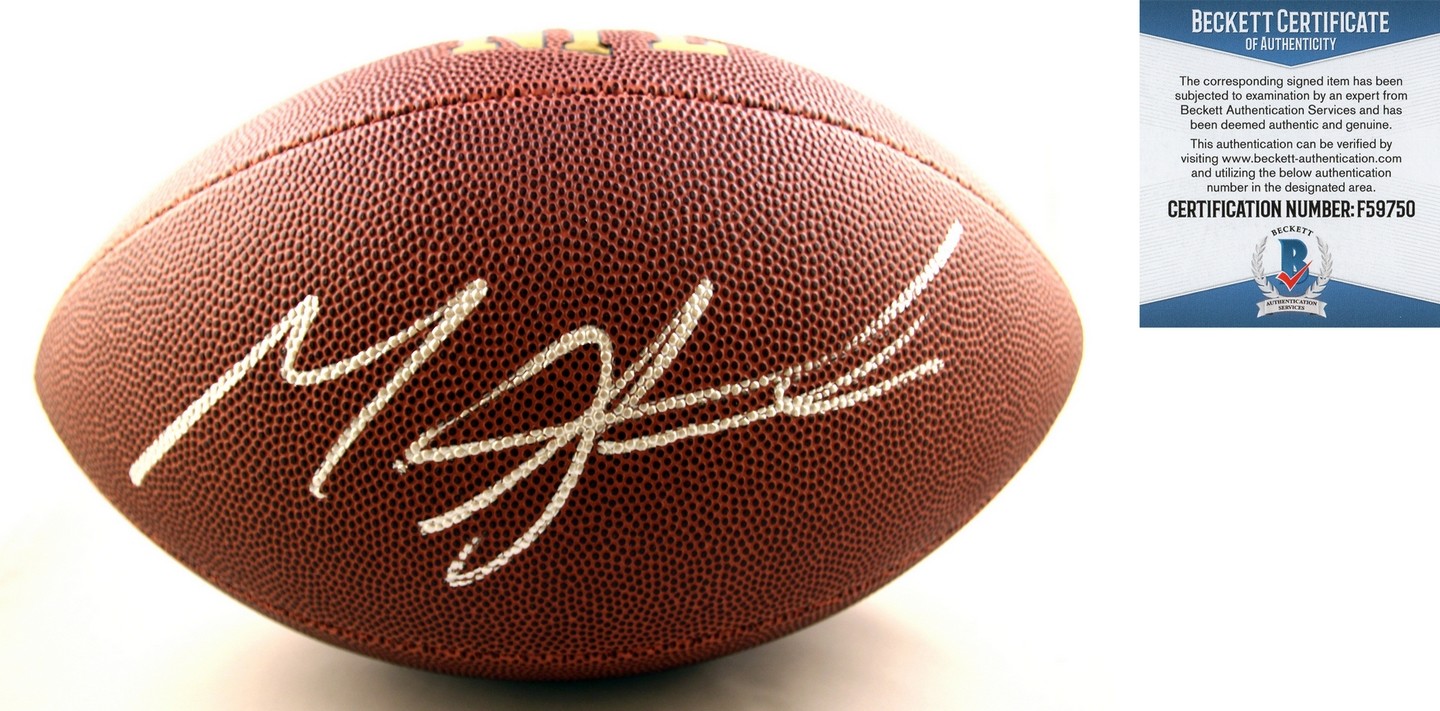 Melvin Gordon San Diego Chargers Signed Full Size NFL Composite Football Beckett