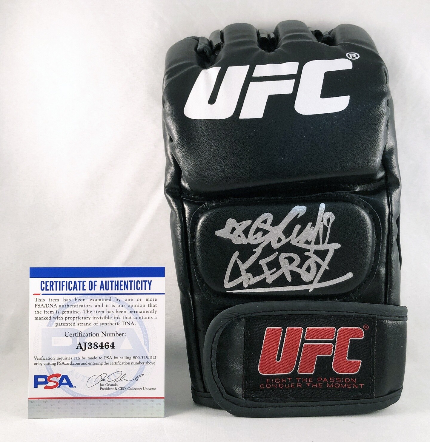 Alex Caceres Signed UFC MMA Glove PSA/DNA aka Bruce Leeroy COA