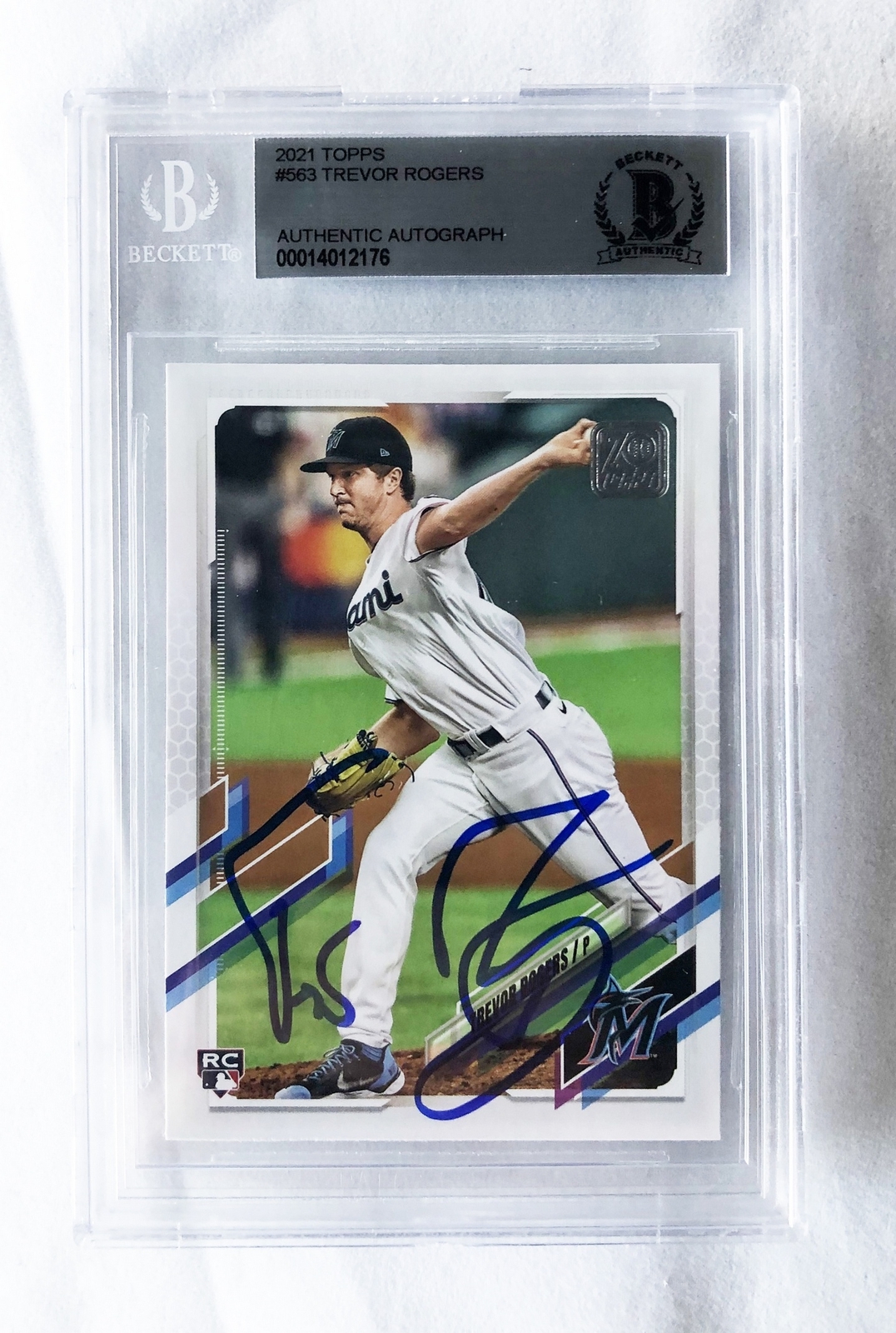 Miami Marlins Trevor Rogers Signed Rookie Card 2021 Topps #563 COA