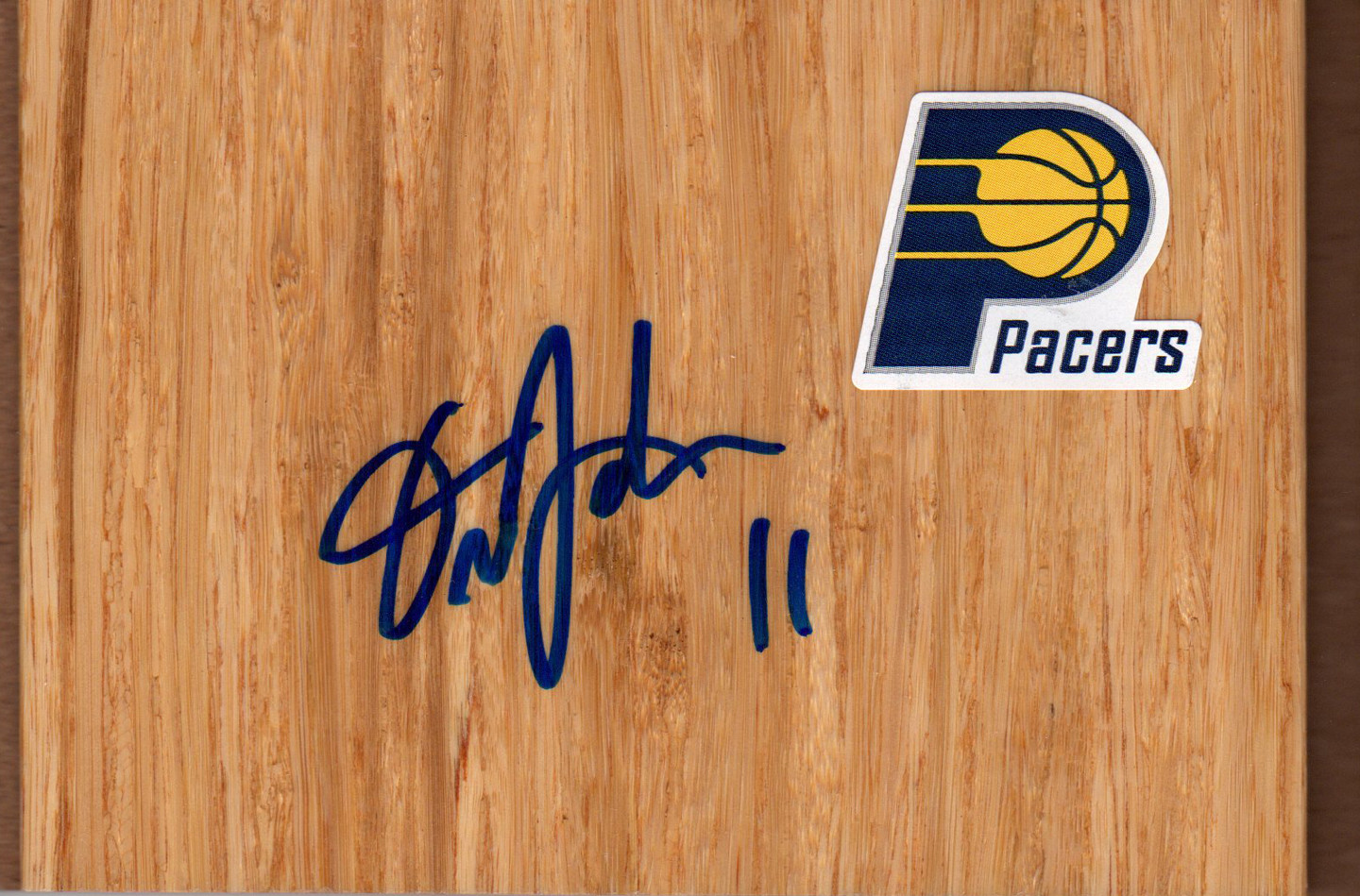 INDIANA PACERS ORLANDO JOHNSON SIGNED FLOORBOARD COA COLLECTIBLE MEMORABILIA