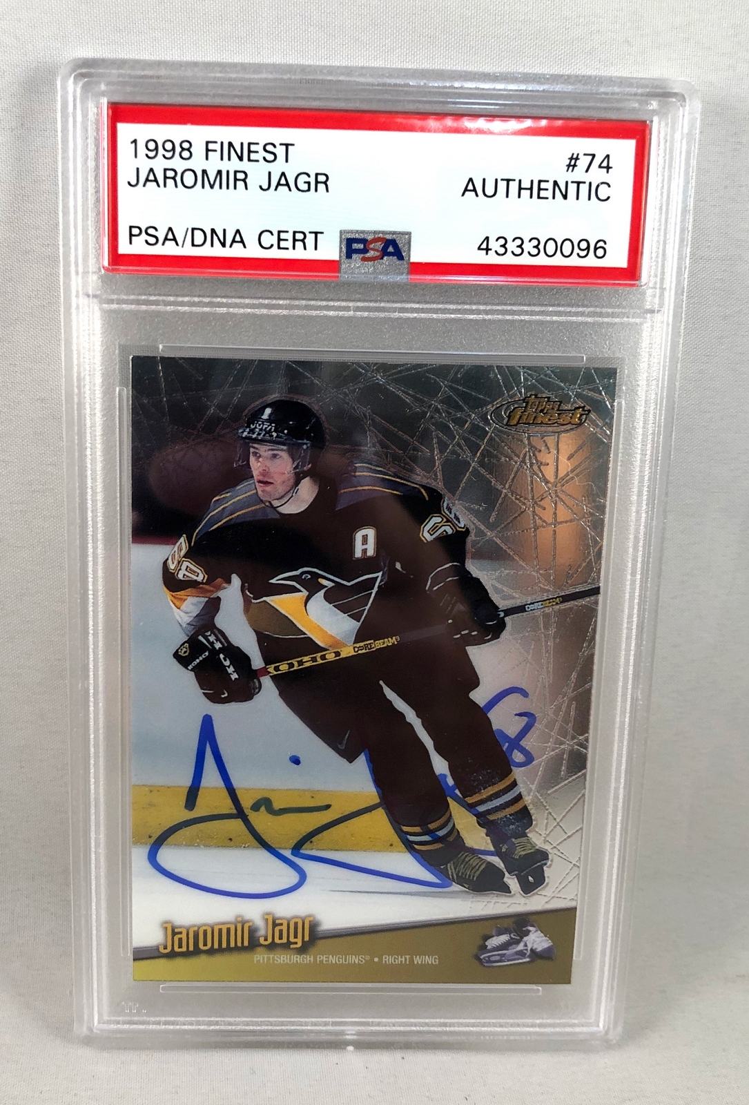 Pittsburgh Penguins Jaromir Jagr Signed Trading Card 1998 Finest #74 COA