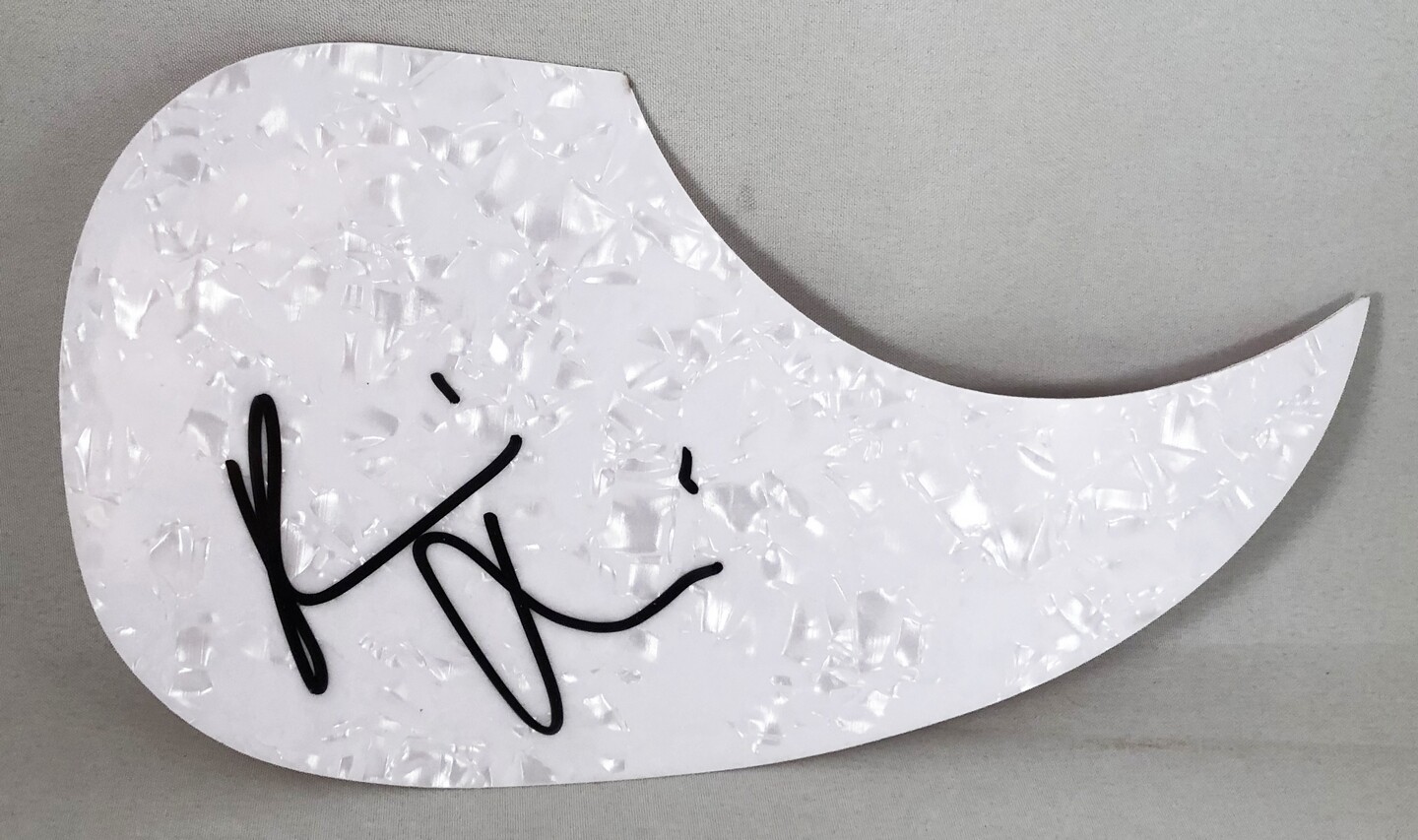 Robin Thicke Signed Acoustic PickGuard 1 COA