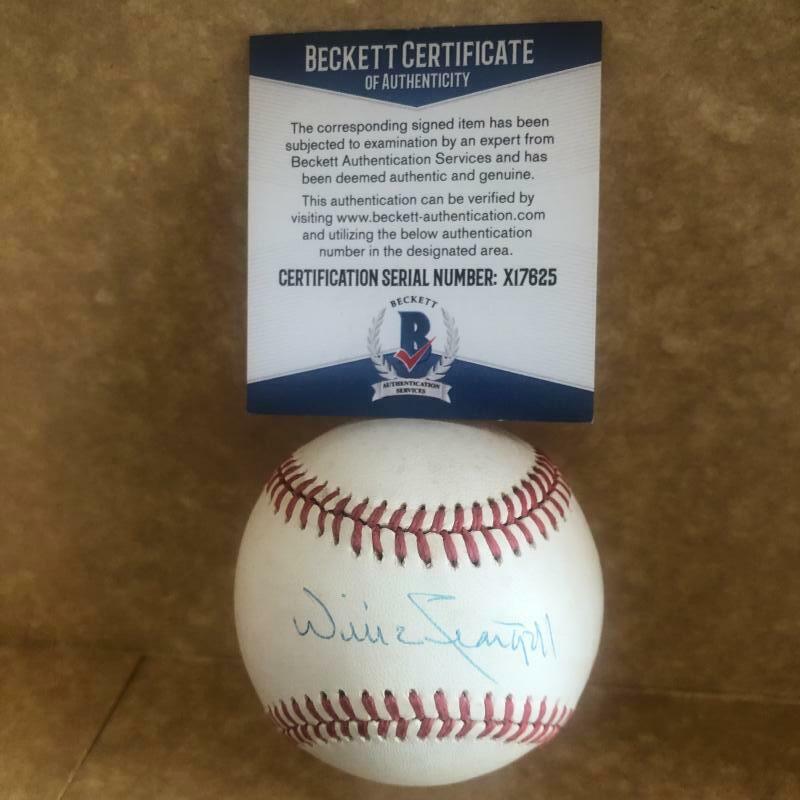 WILLIE STARGELL PITTSBURGH PIRATES SIGNED AUTO N.L. BASEBALL BECKETT X17625 COLLECTIBLE MEMORABILIA