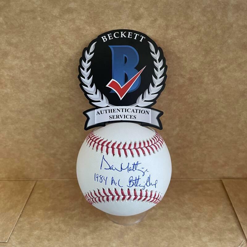 DON MATTINGLY 1984 AL BATTING CHAMP SIGNED AUTO M.L. BASEBALL BECKETT WITNESS