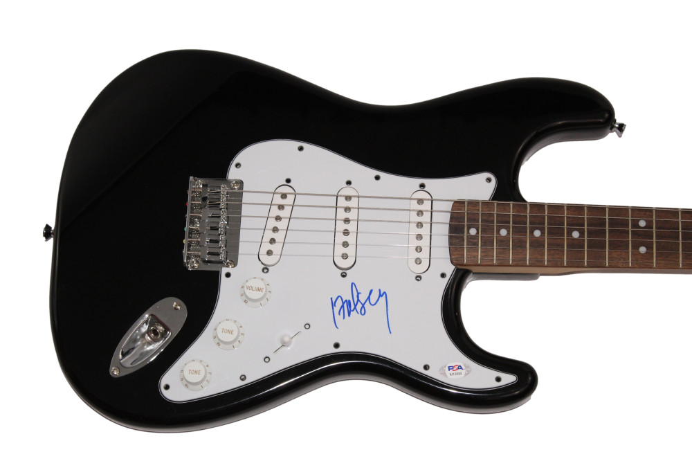 HALSEY SIGNED AUTOGRAPH FULL SIZE BLACK FENDER ELECTRIC GUITAR MANIC W/ PSA COA